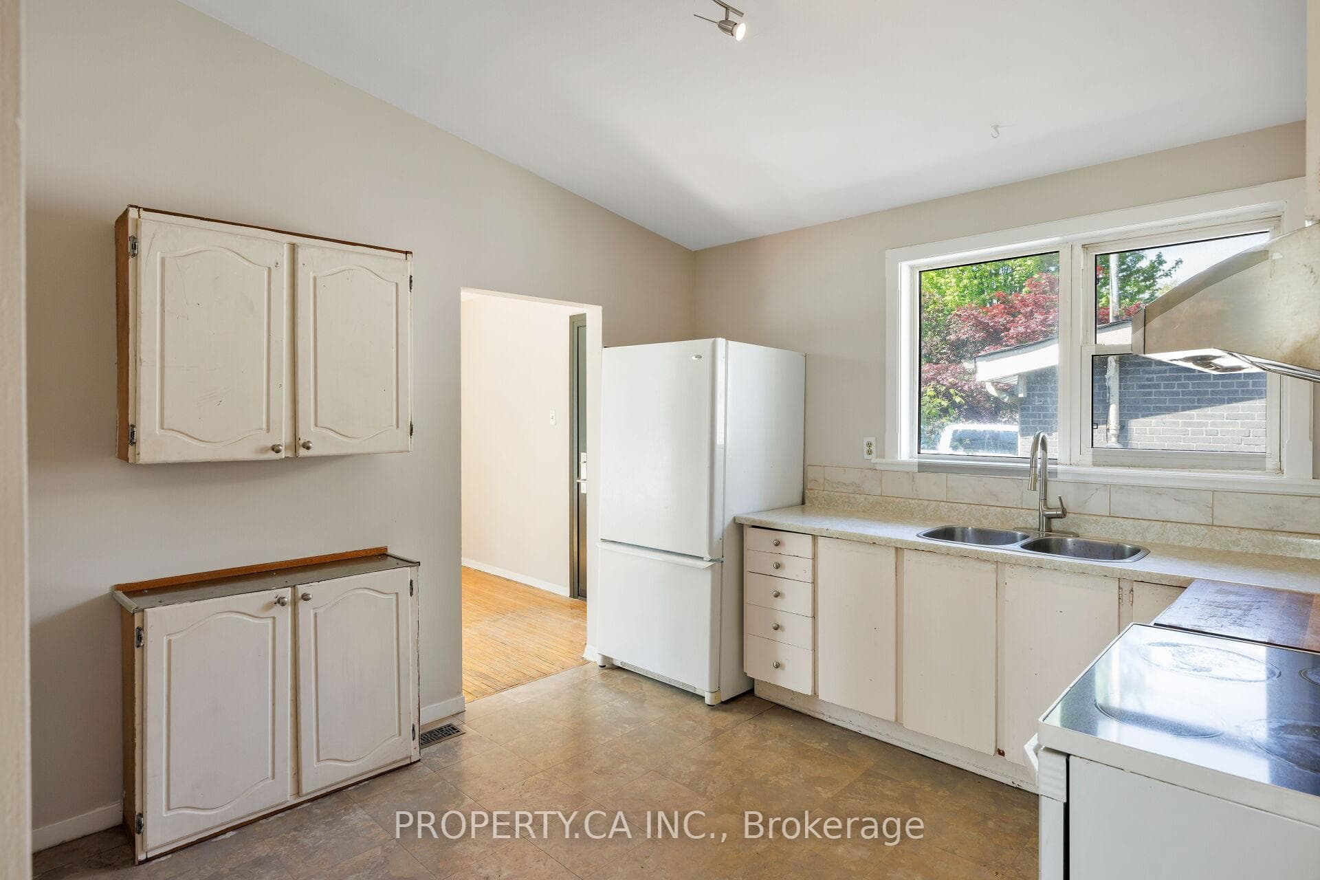 23 Alhart Drive photo 7