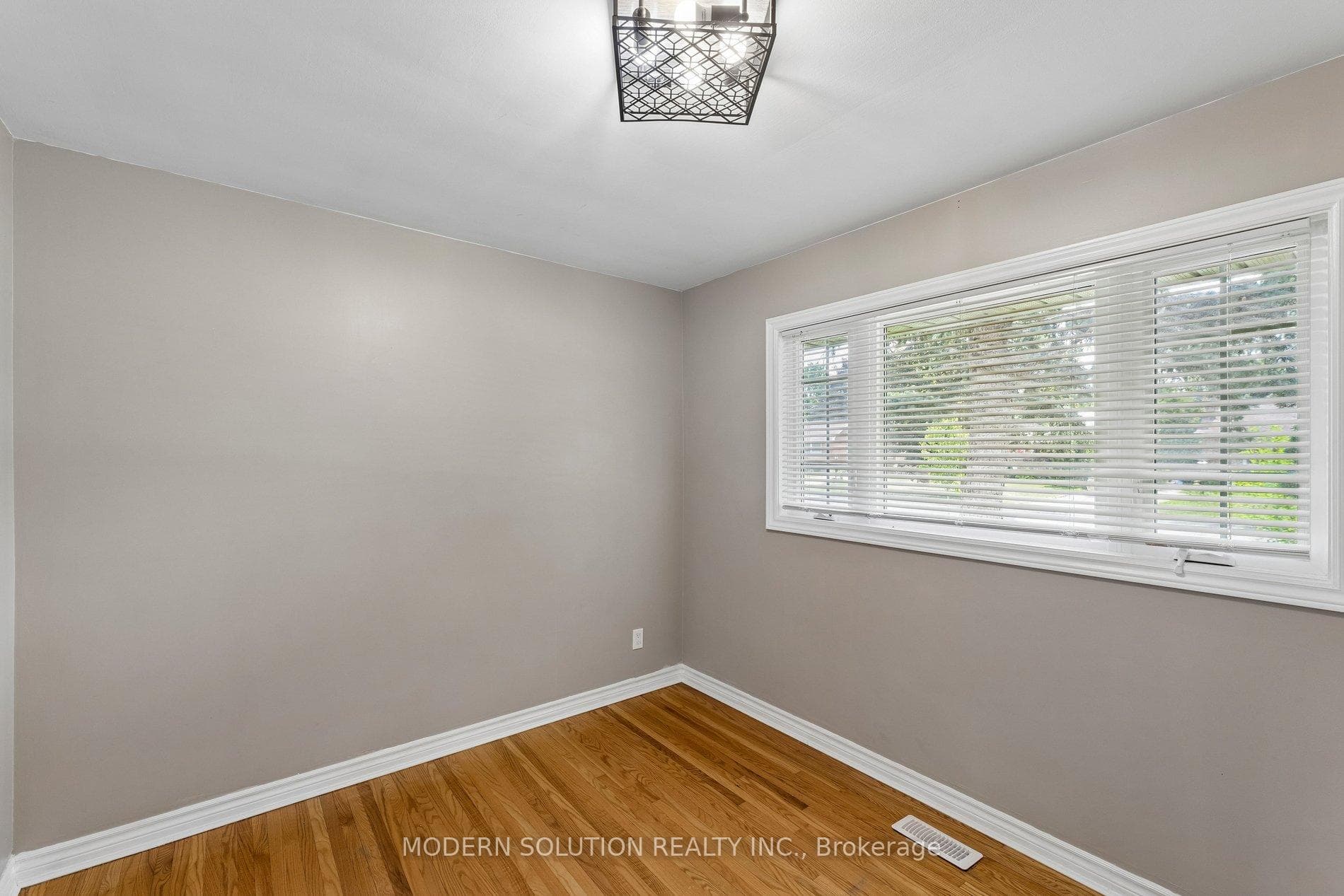 61 Godfrey Drive photo 23