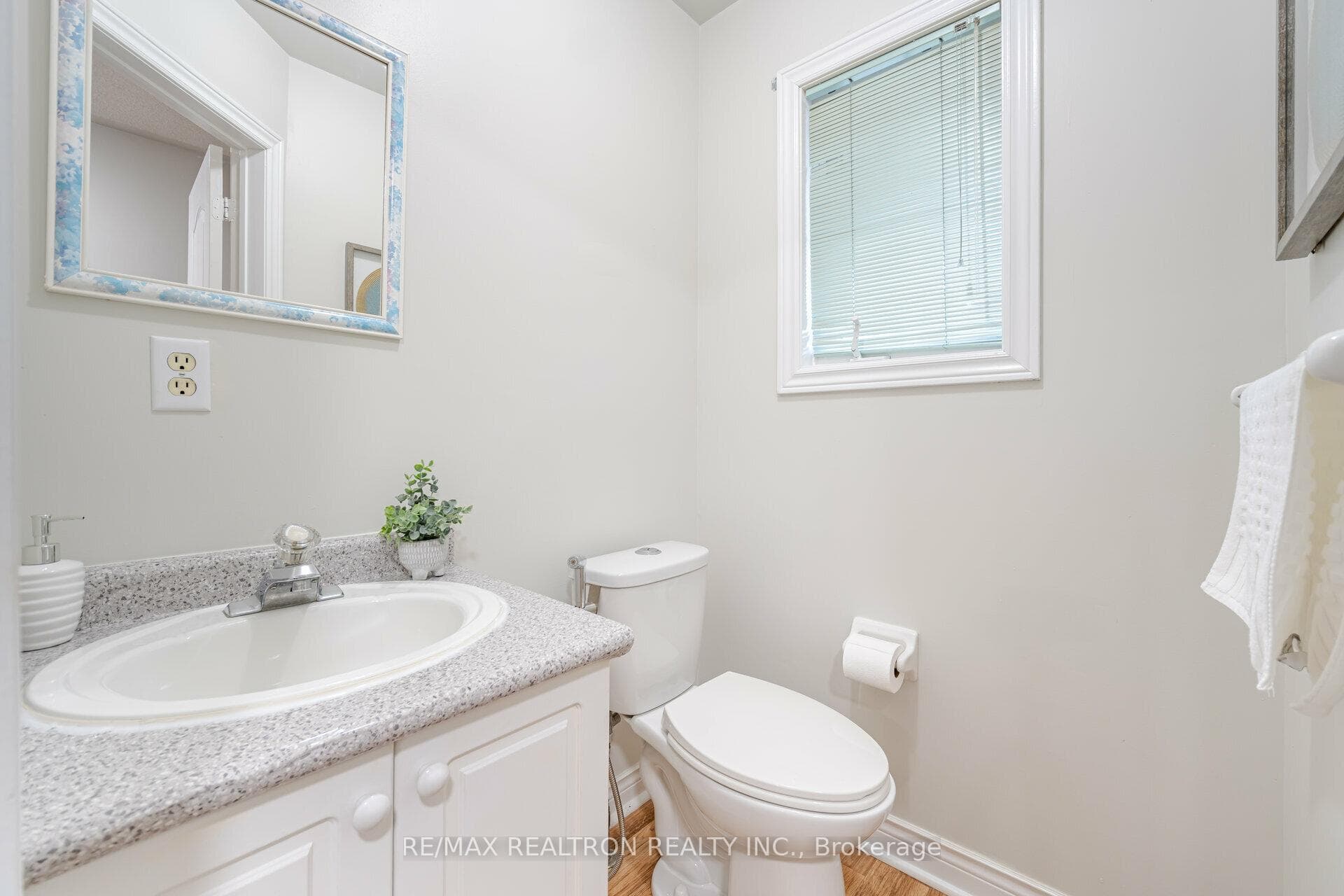 7 Smales Drive photo 17