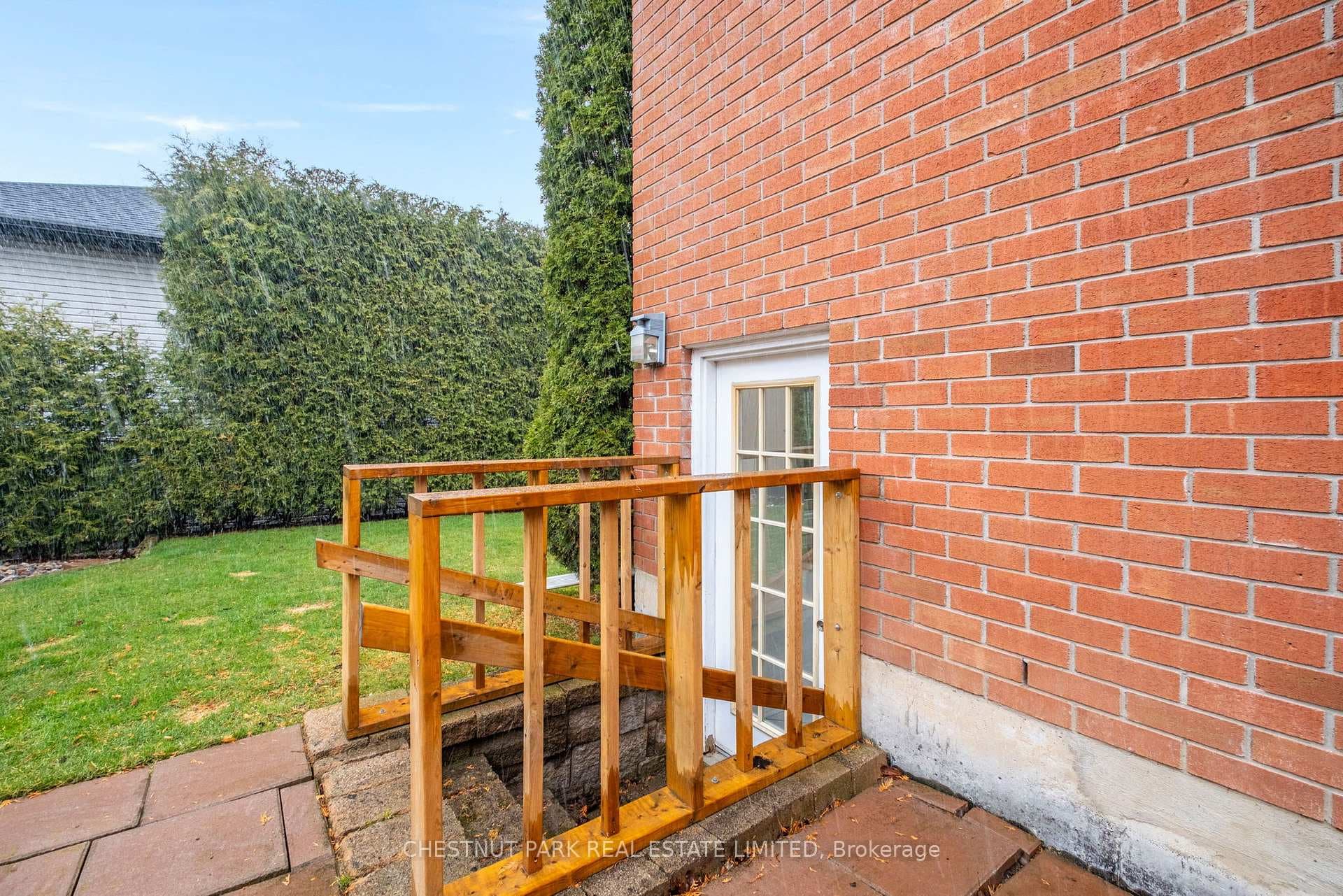 283 Perrin Avenue photo 30
