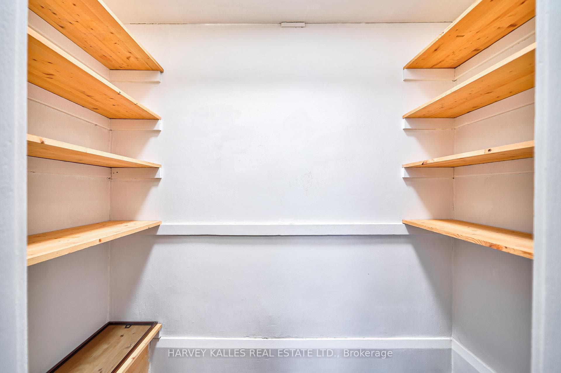 1074 St Clair Avenue Unit 4 photo 30