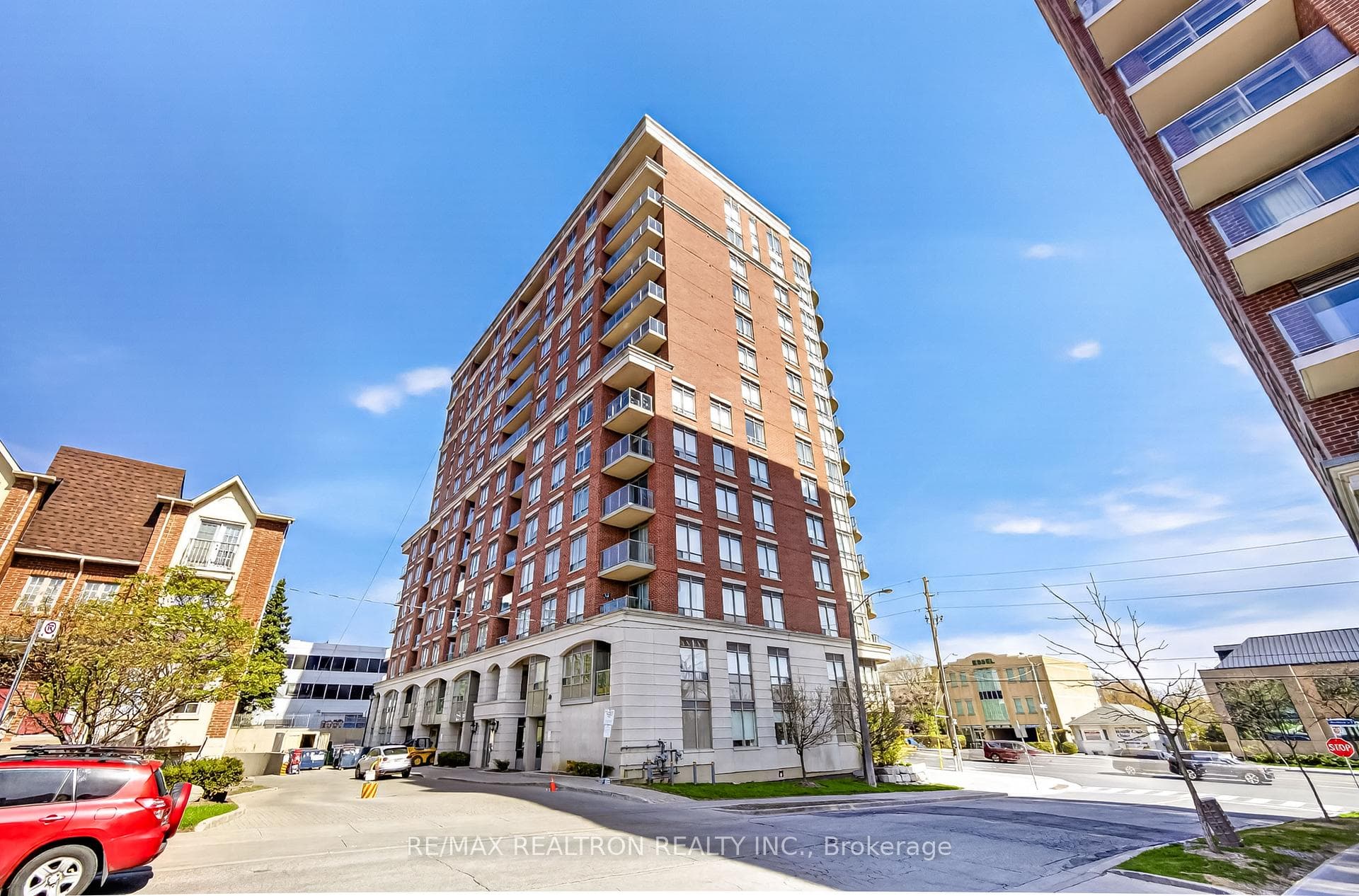 1 Clairtrell Road Unit 205 photo 1