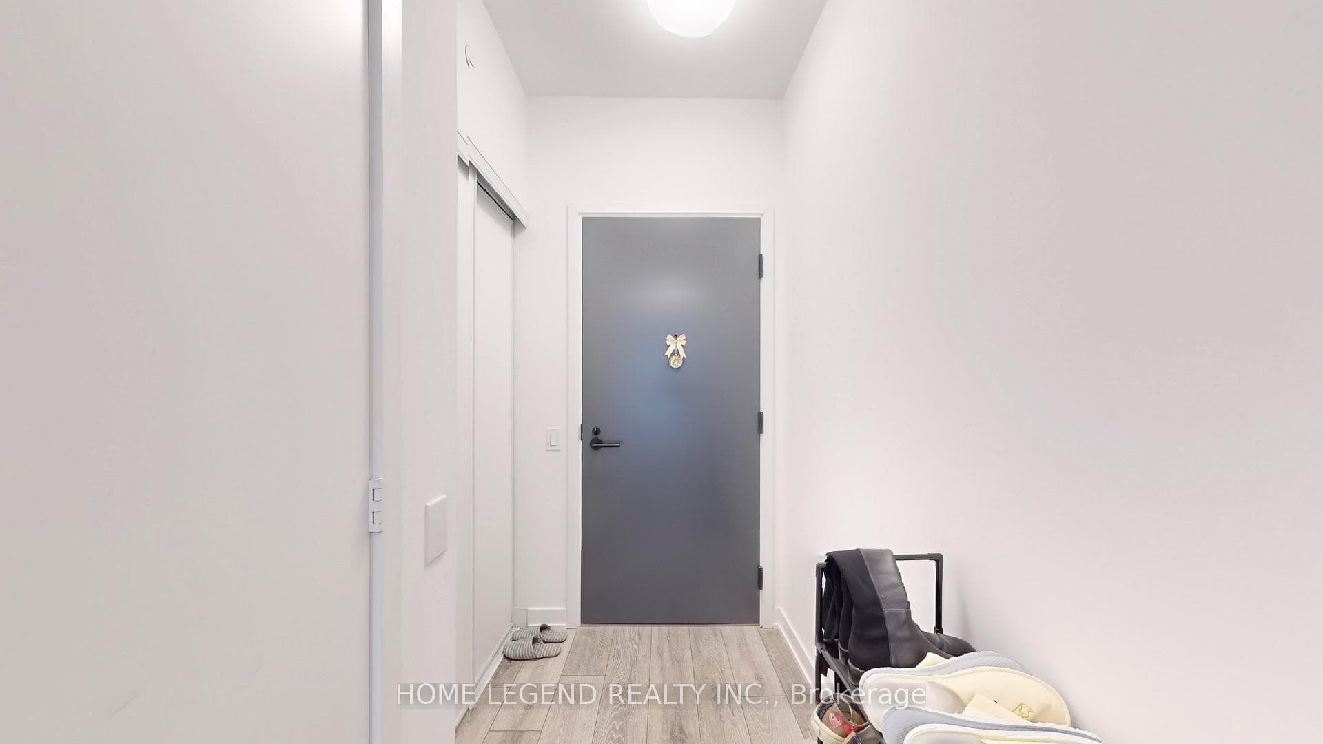 108 Peter Street Unit 902 photo 33