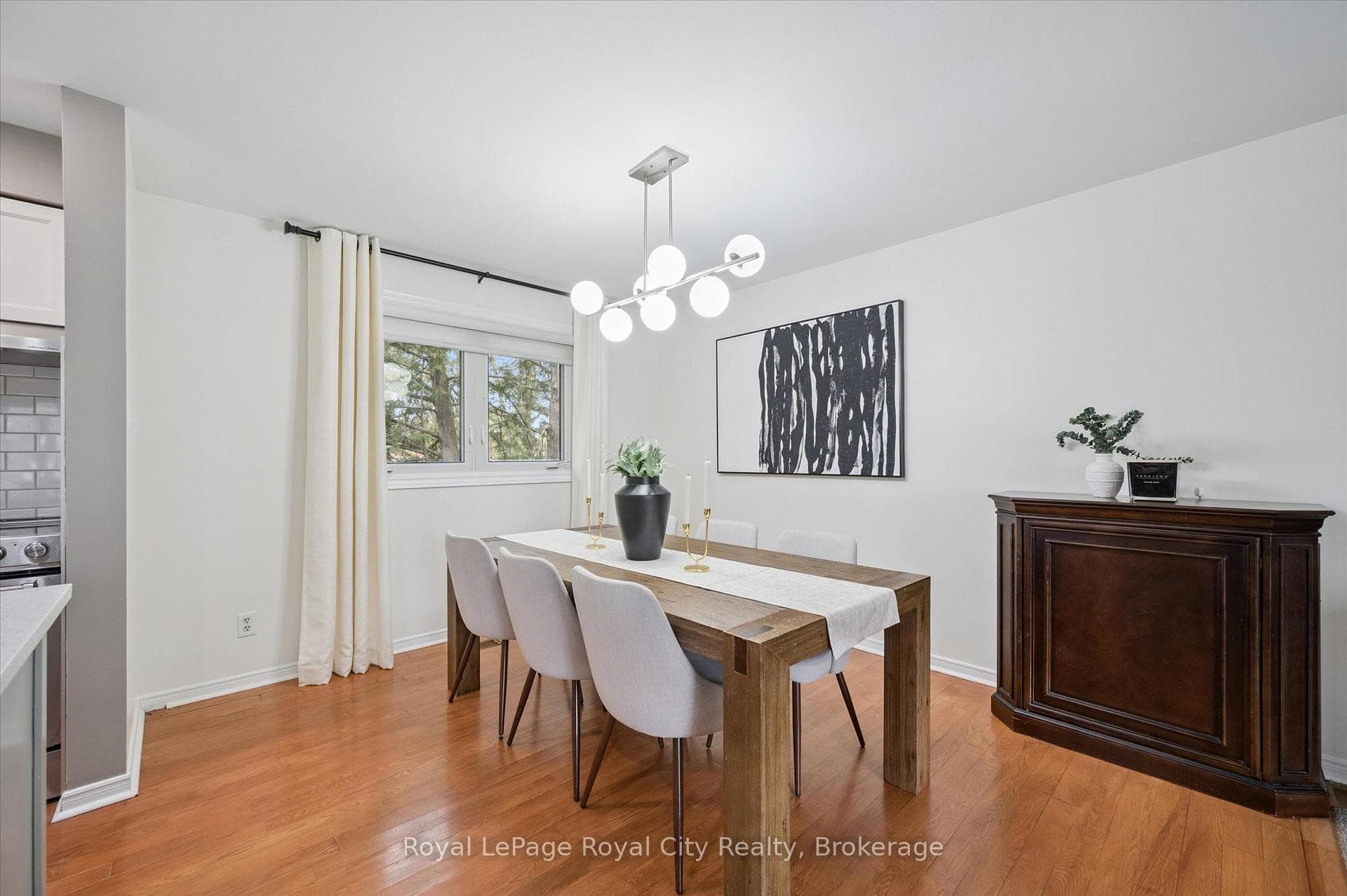22 Crestwood Drive photo 12