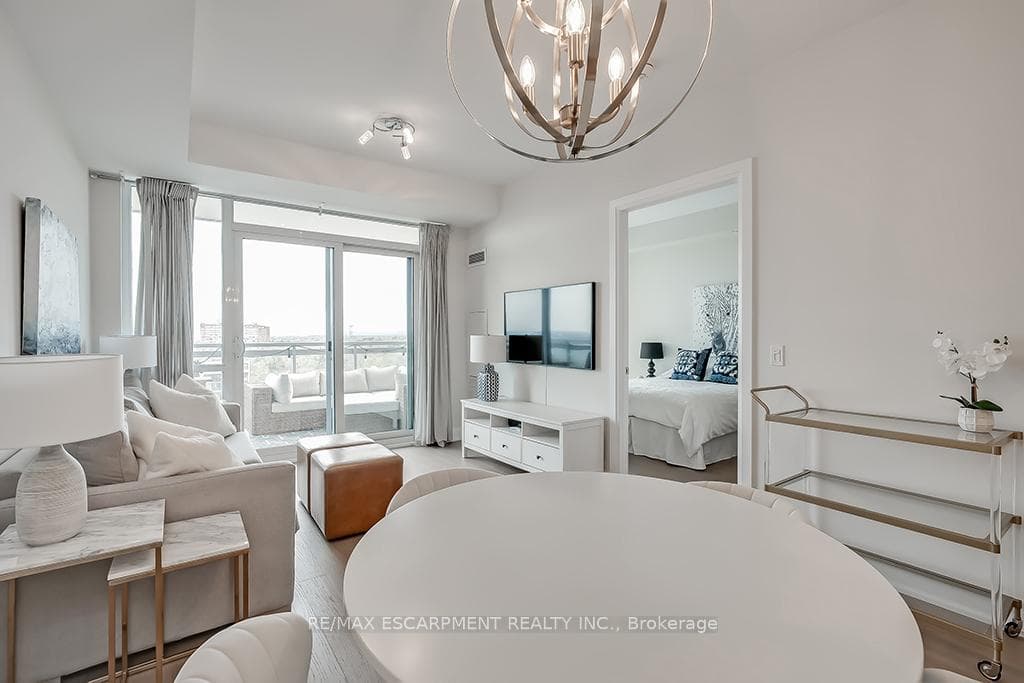 2025 Maria Street Unit 1407 photo 16