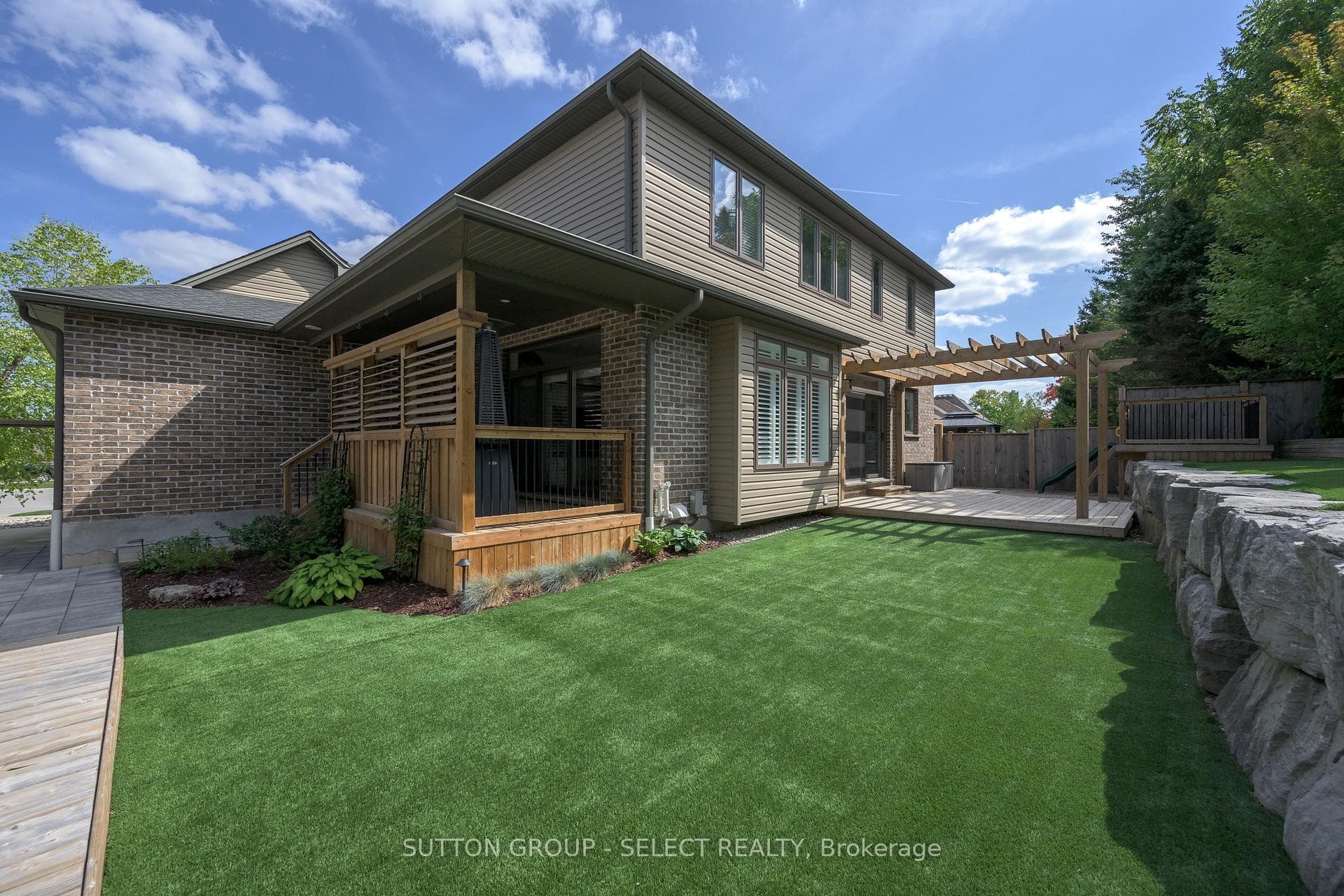 216 Martin Drive photo 46