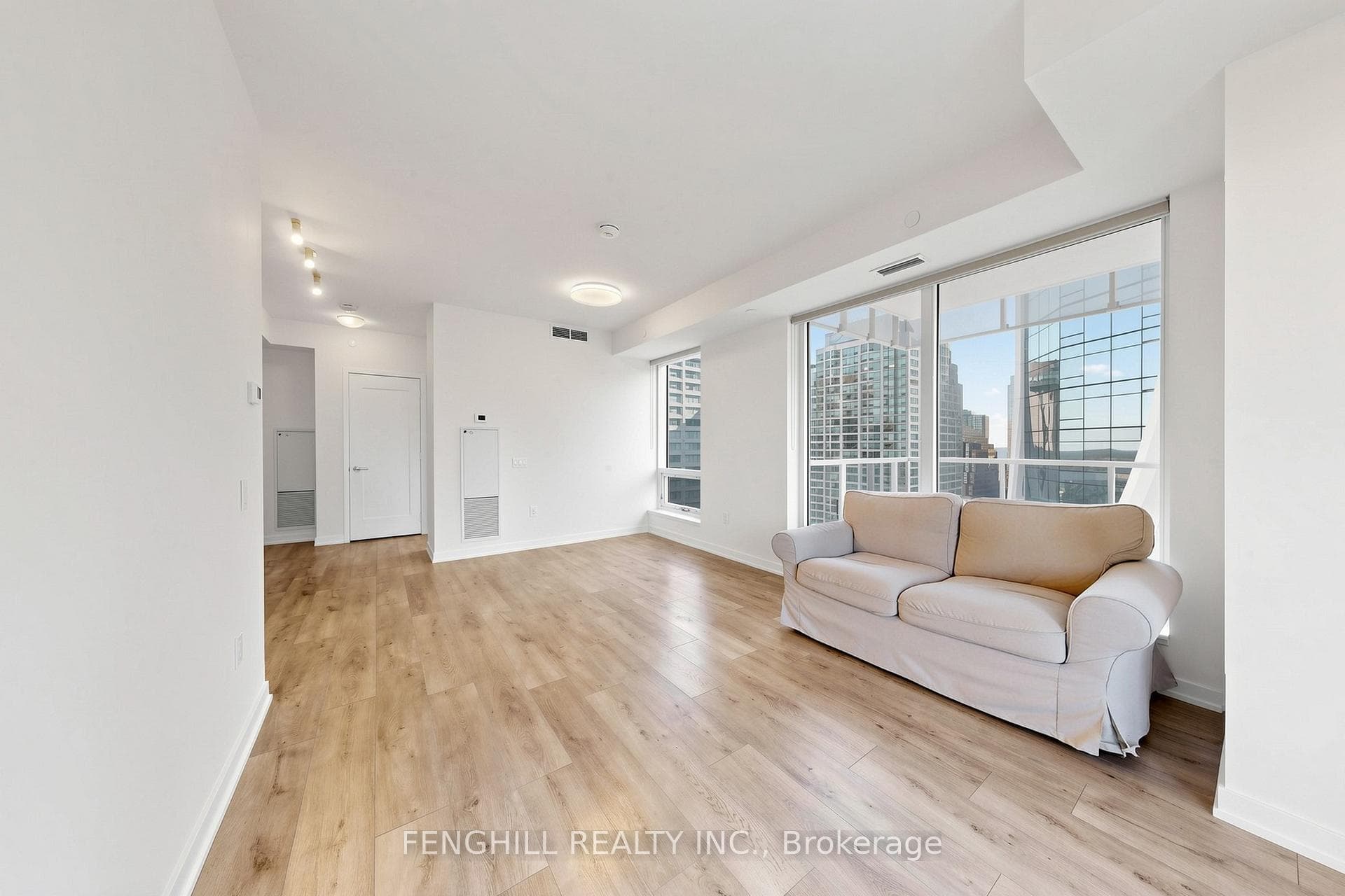28 Freeland Street Unit 2104 photo 13