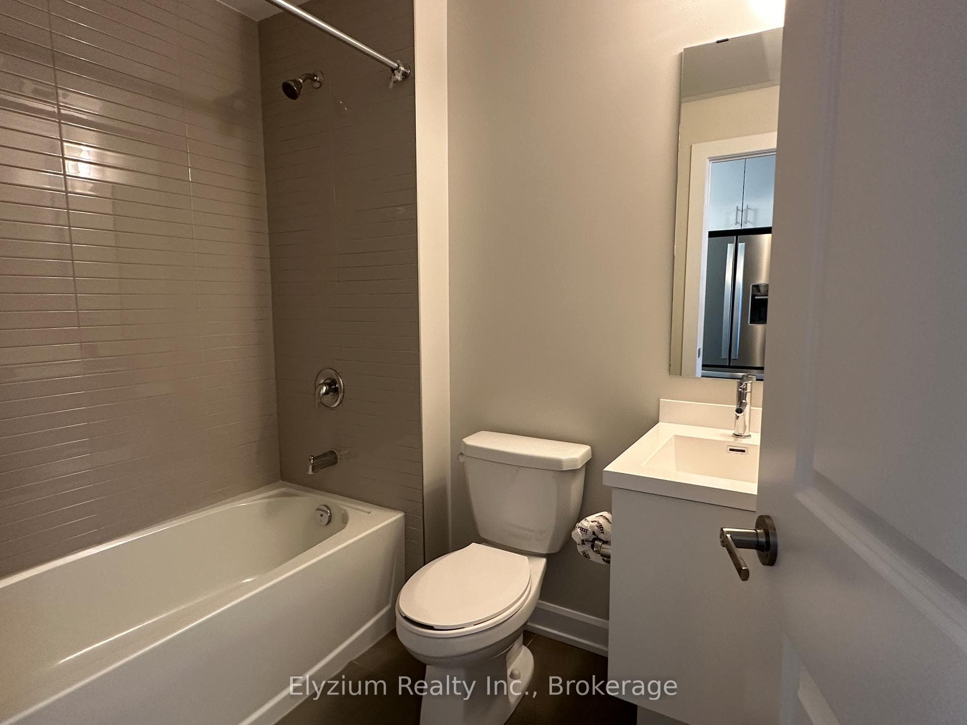 3220 William Coltson Avenue Unit 1809 photo 16