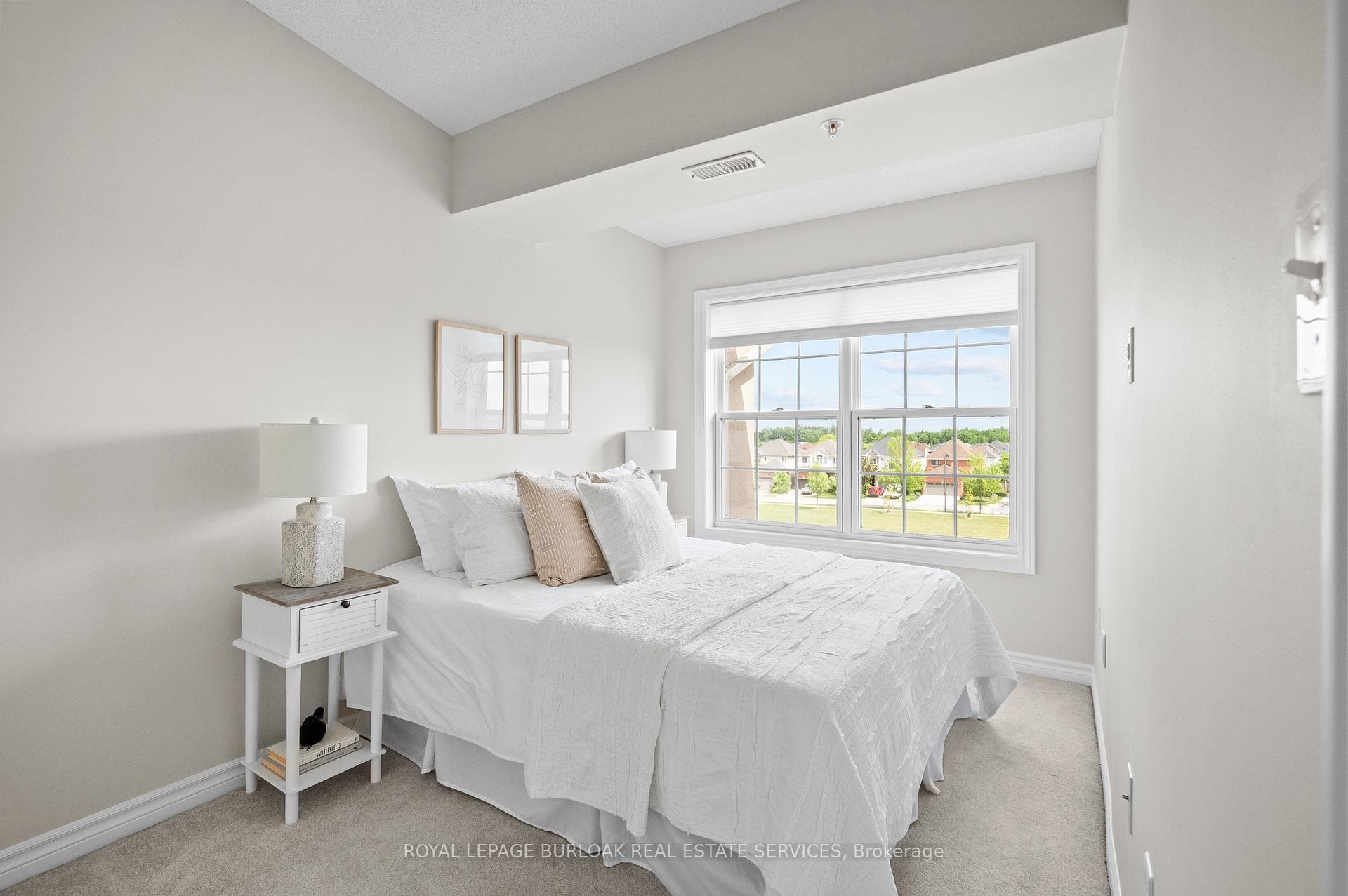 2nd Bedroom with View to the Park