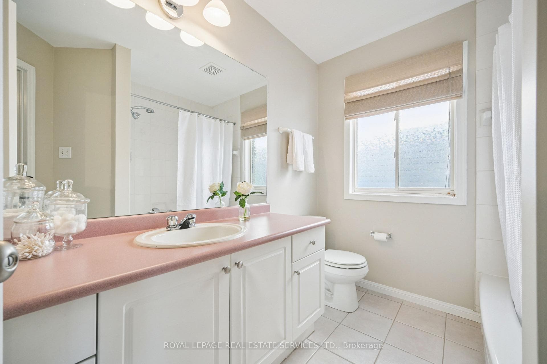 5025 MARJAN Lane photo 20