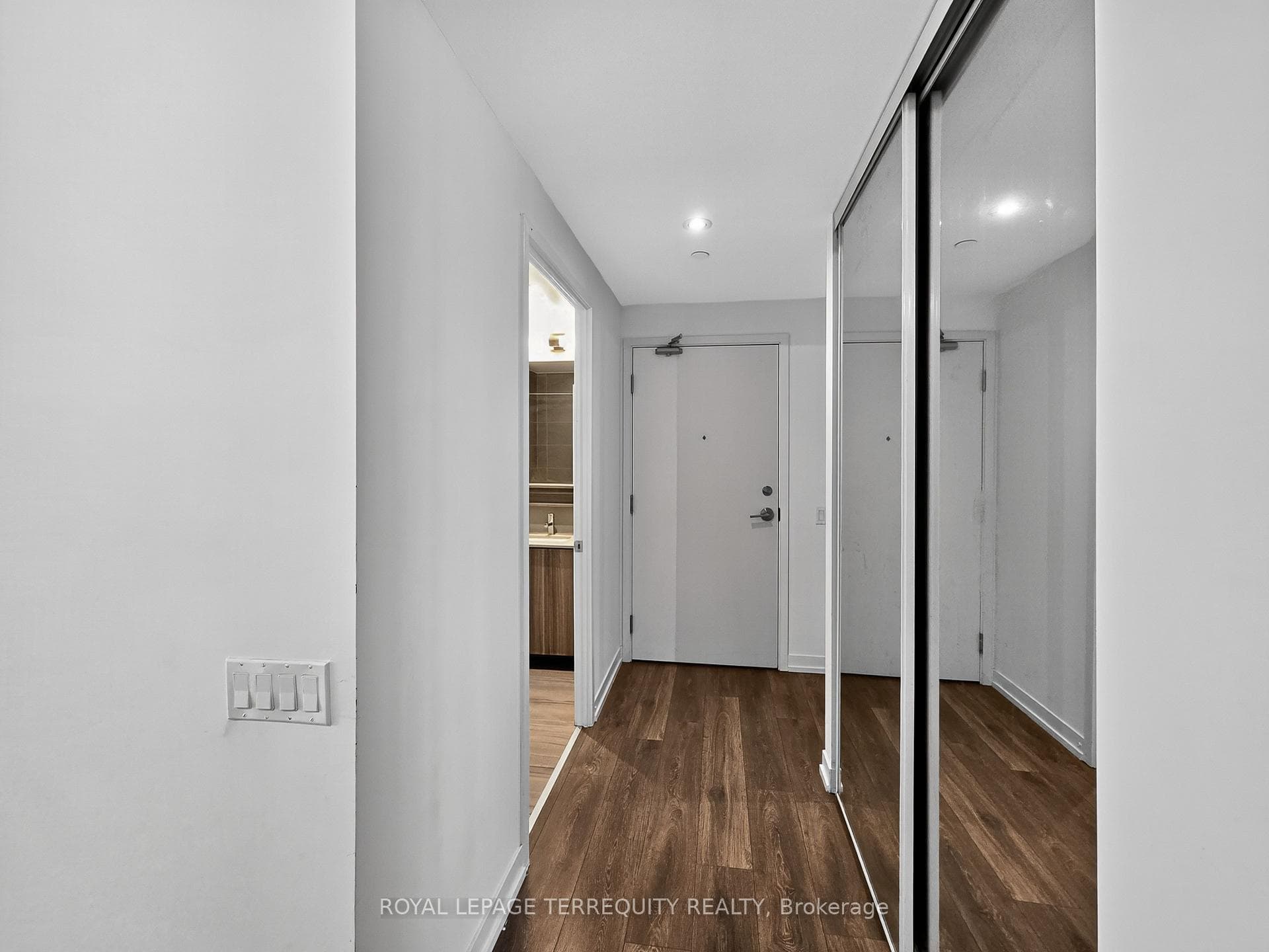 898 Portage Parkway Unit 3711 photo 7