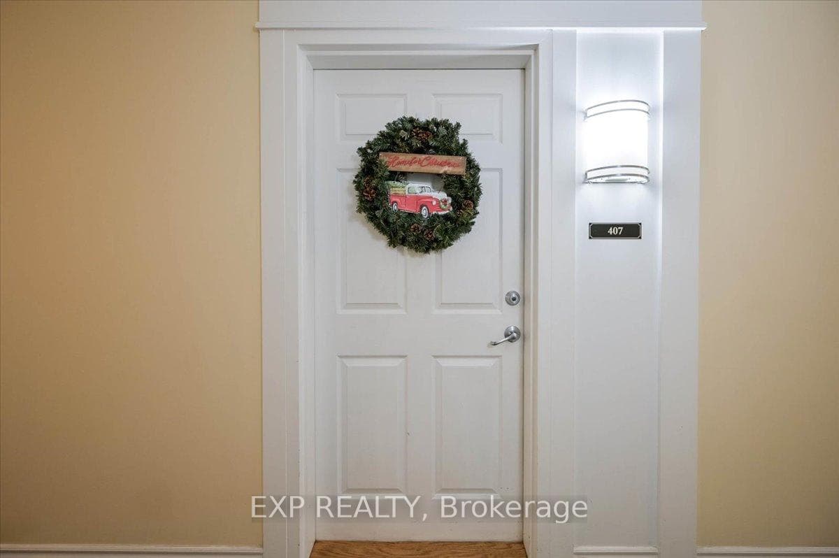 308 Watson Parkway Unit 407 photo 3