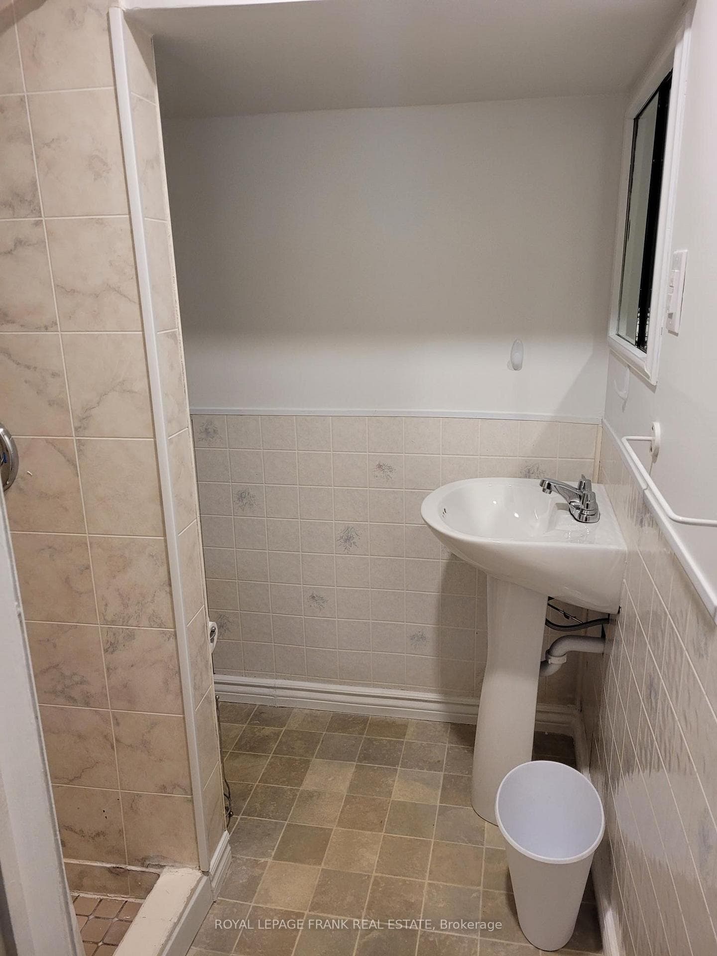 772 Balaton Avenue photo 23