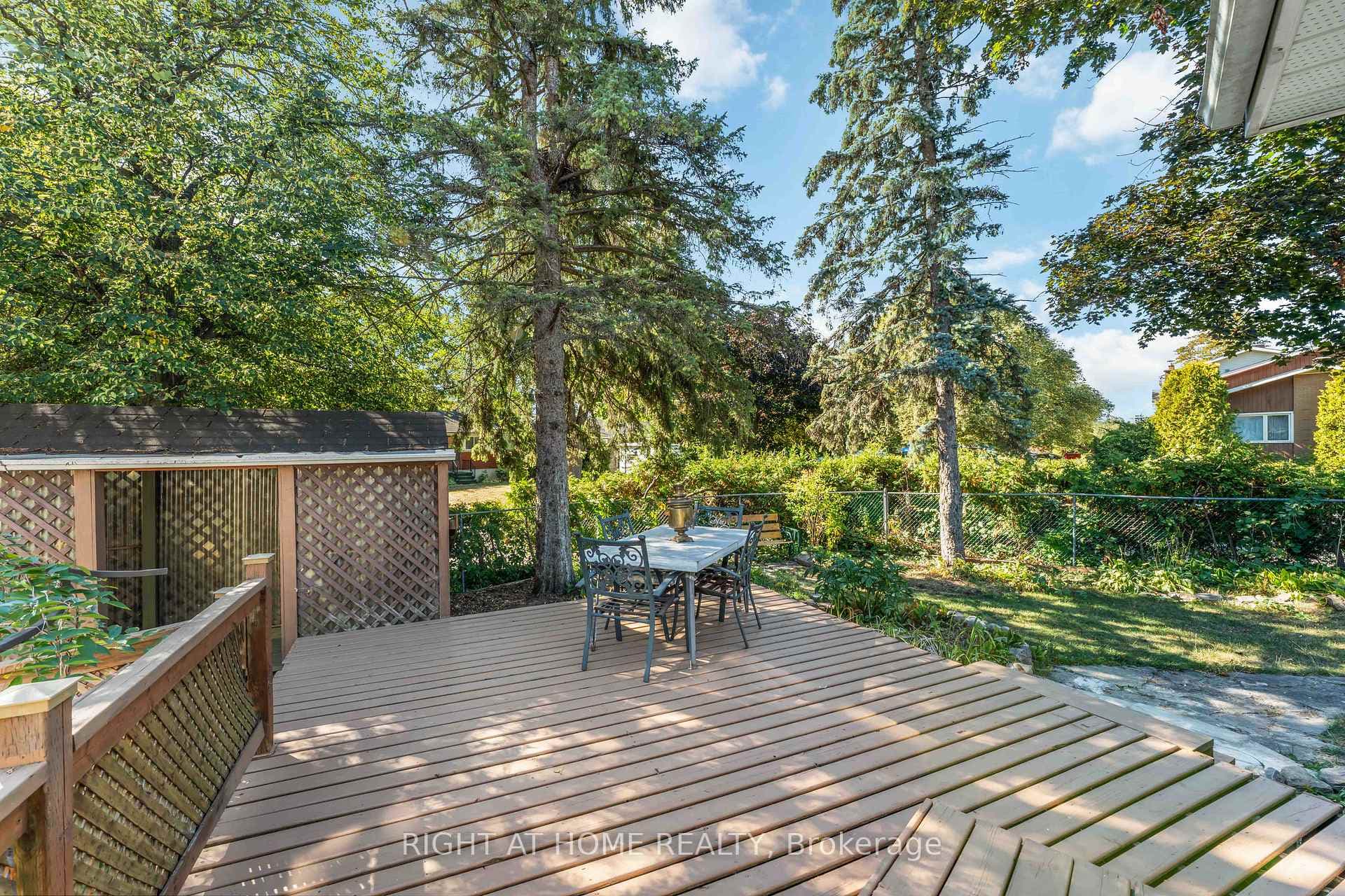 2221 Circle Place photo 33
