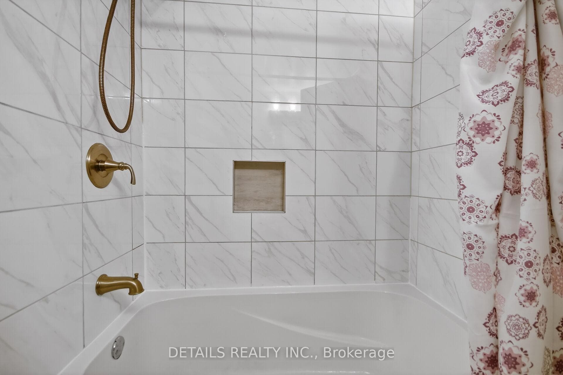 40 Appleby Private photo 27