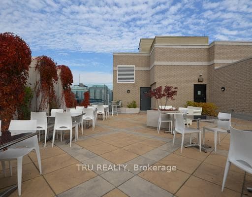 245 Kent Street Unit 807 photo 20