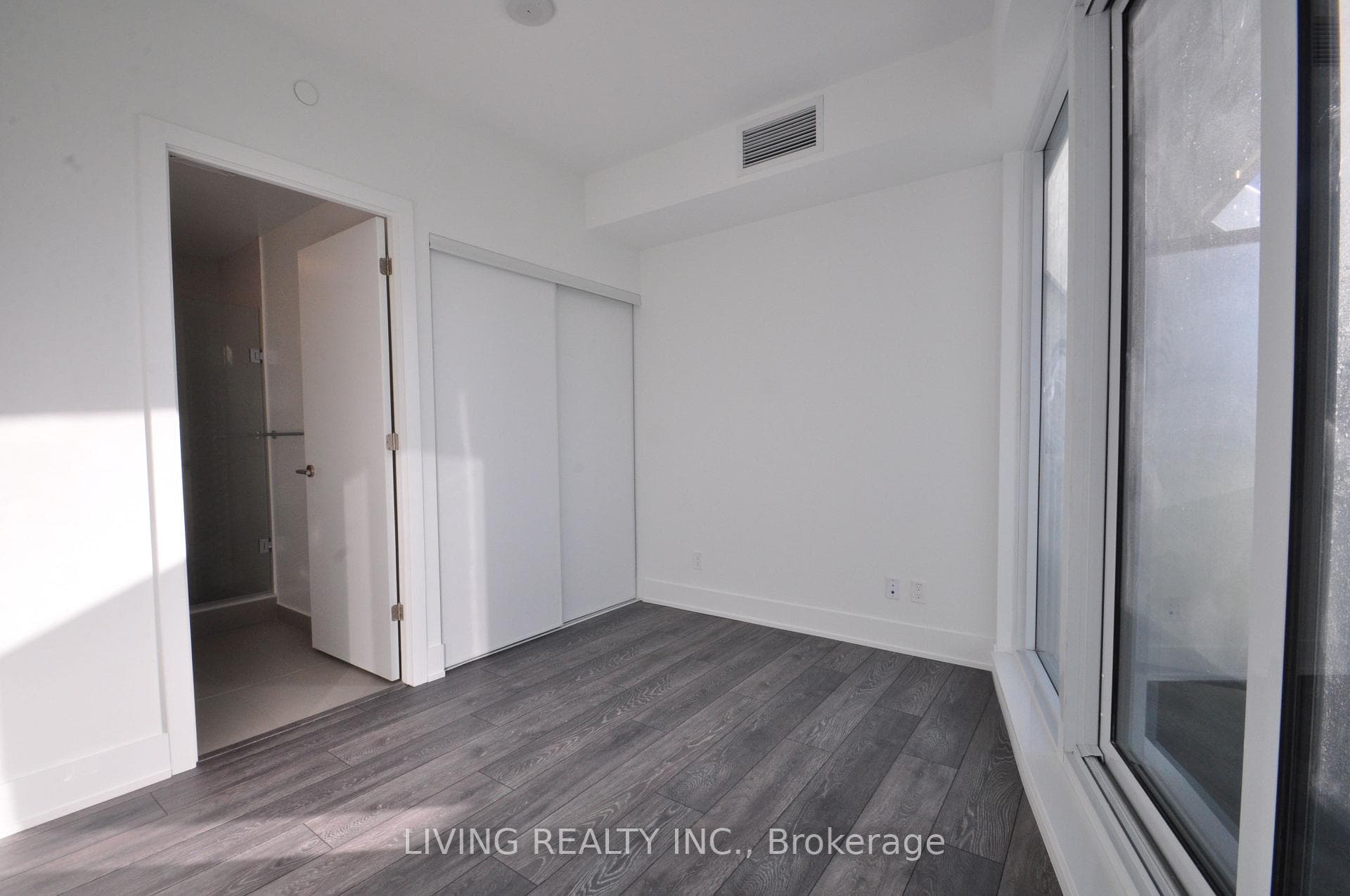 403 Church Street Unit 1805 photo 11
