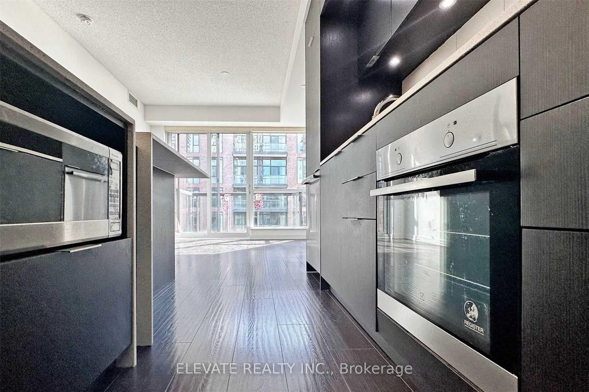 55 Regent Park Boulevard Unit 519 photo 5