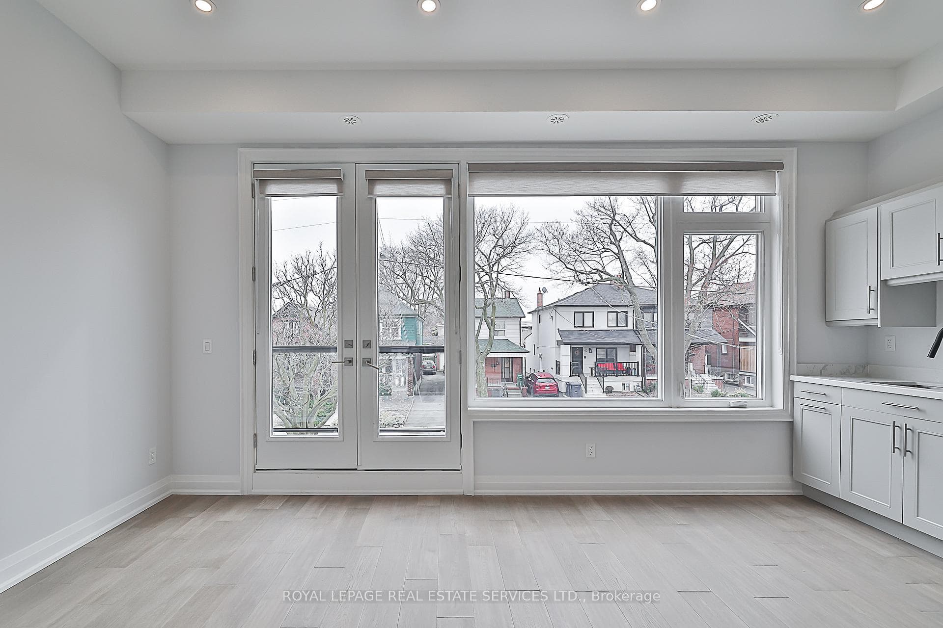 60 Belvidere Avenue Unit Second photo 6