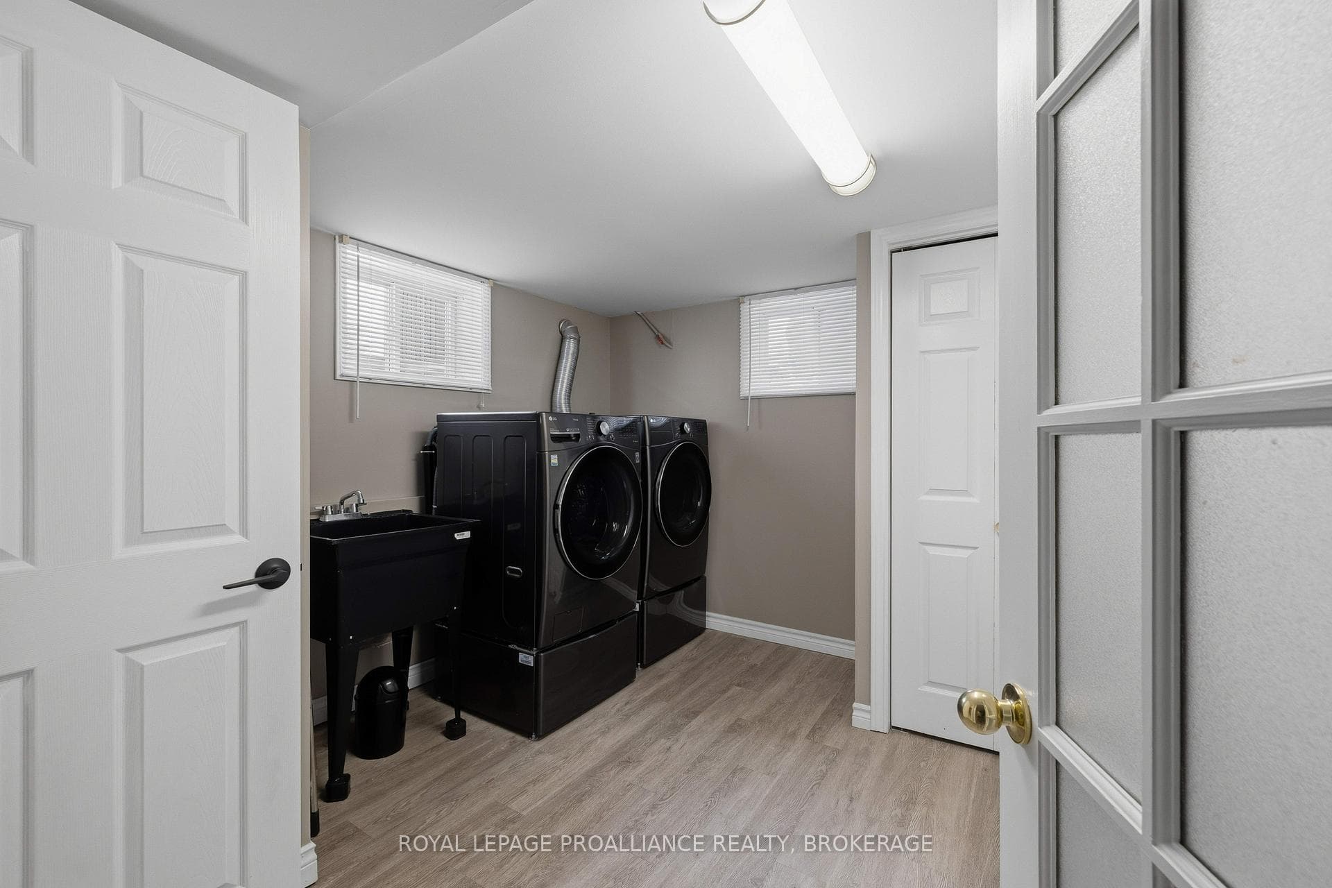 502 McEwen Drive photo 30