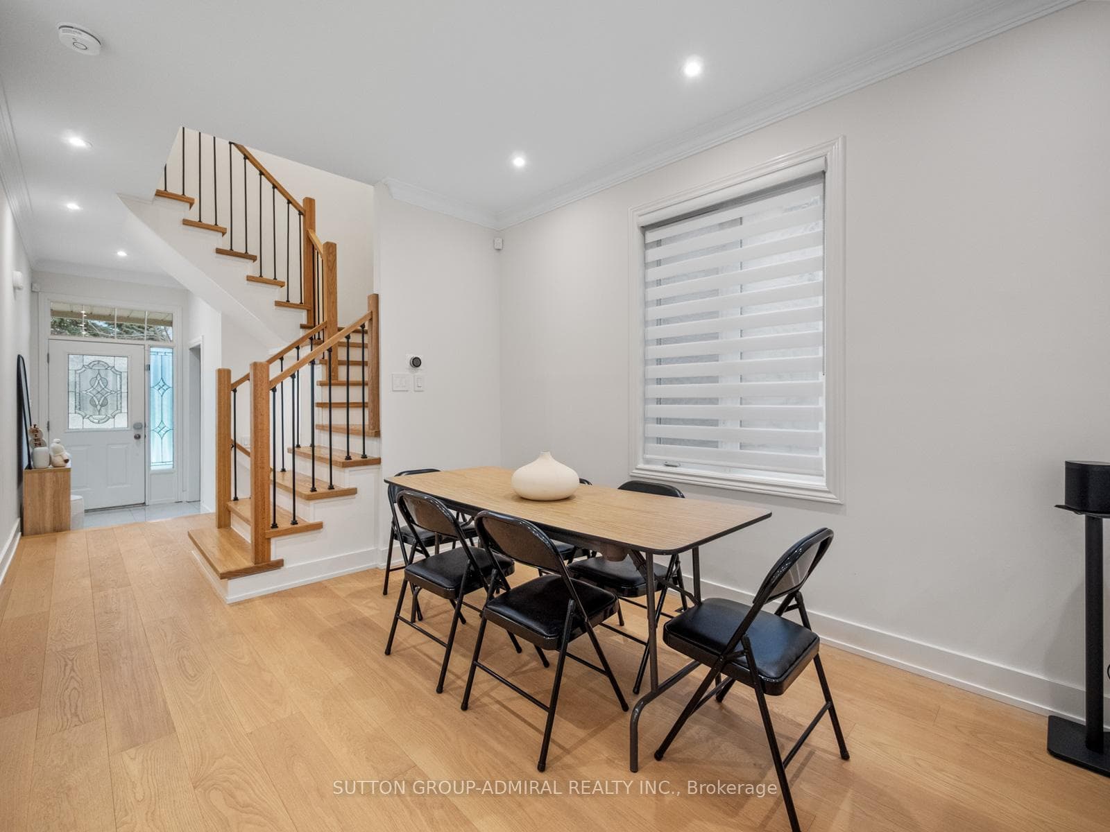 117 Wildberry Crescent photo 4