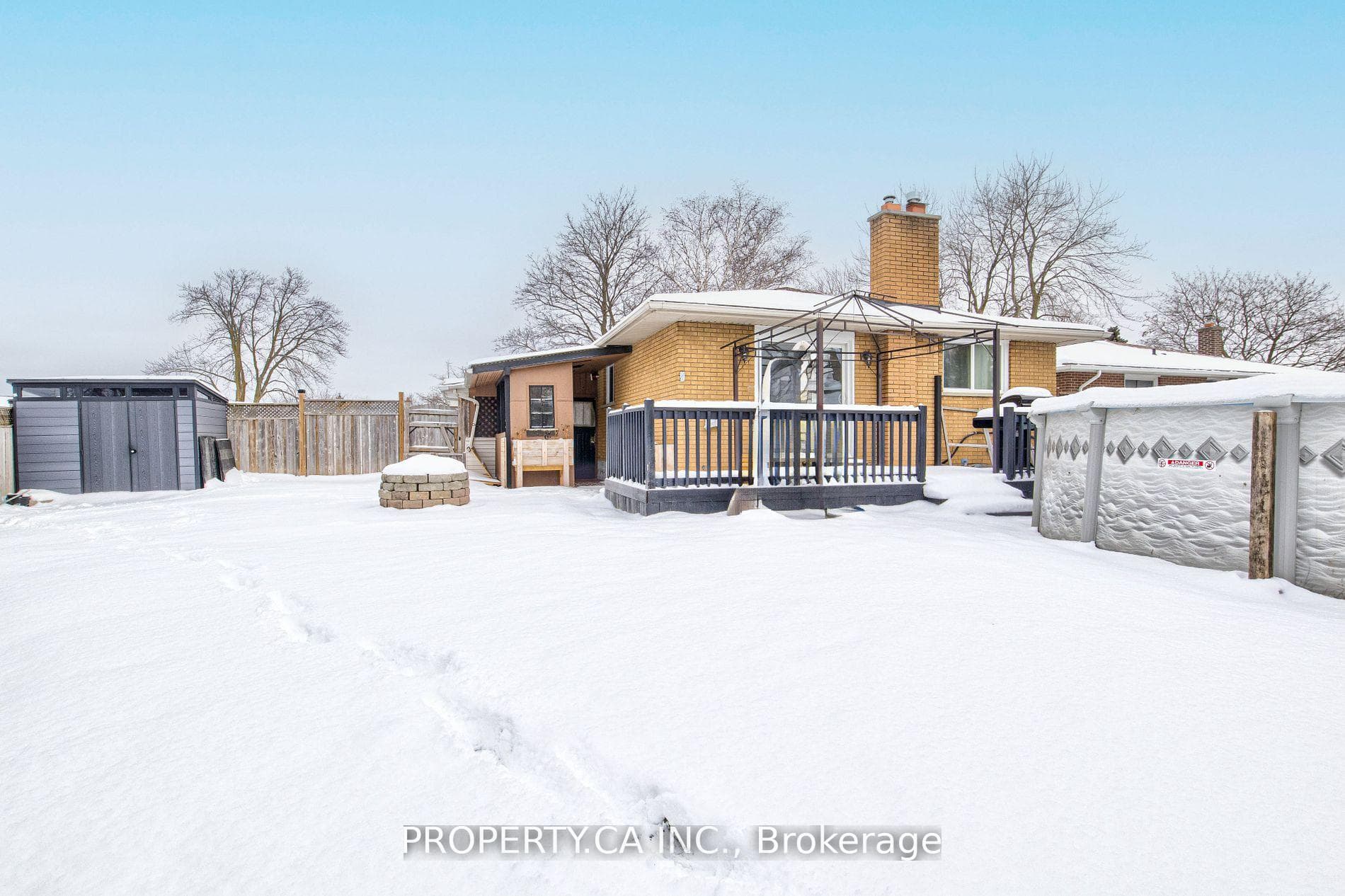 71 Highpark Avenue Unit Upper photo 17