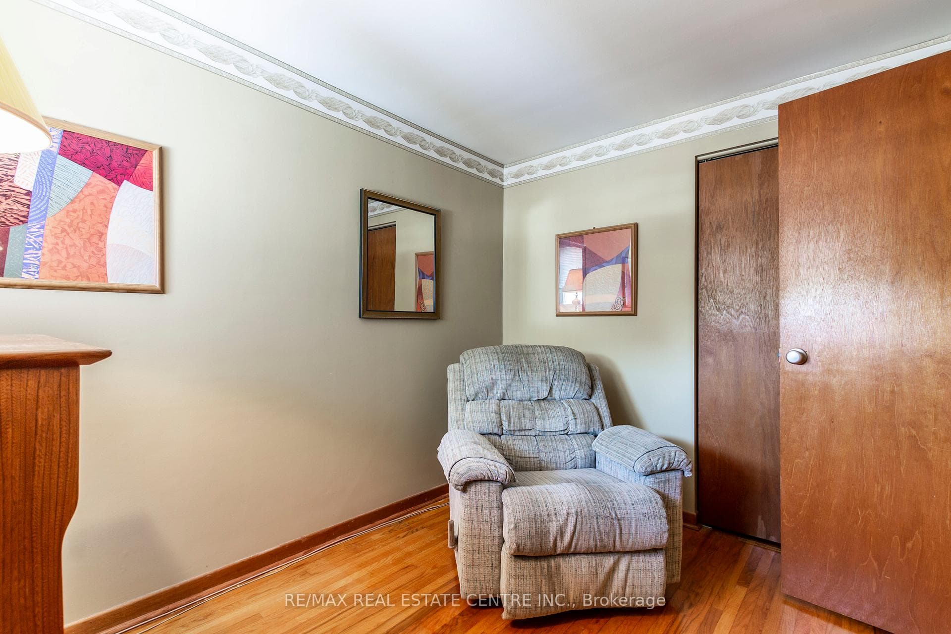117 Mooregate Crescent photo 21