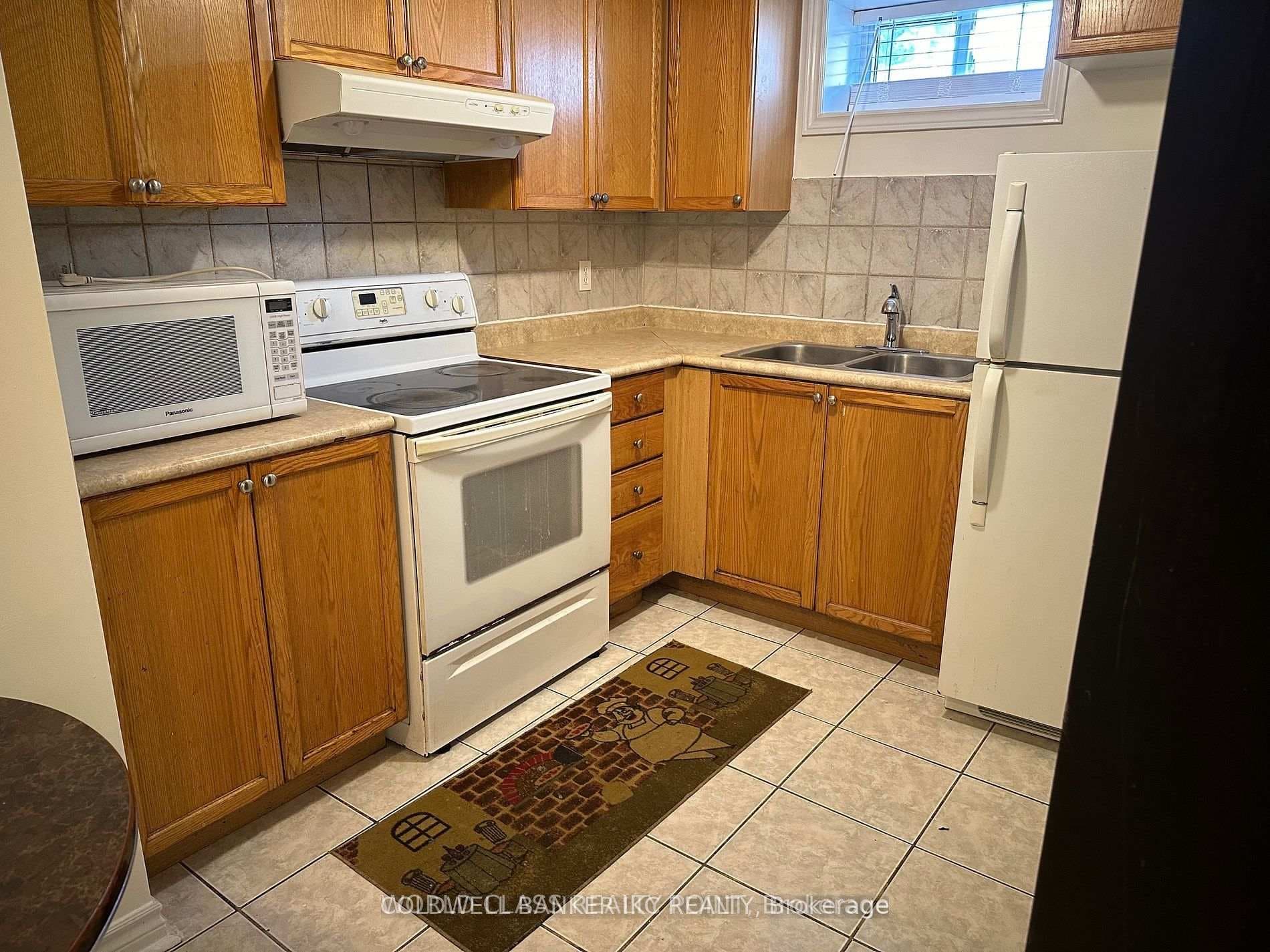 20 Murchison Crescent photo 4