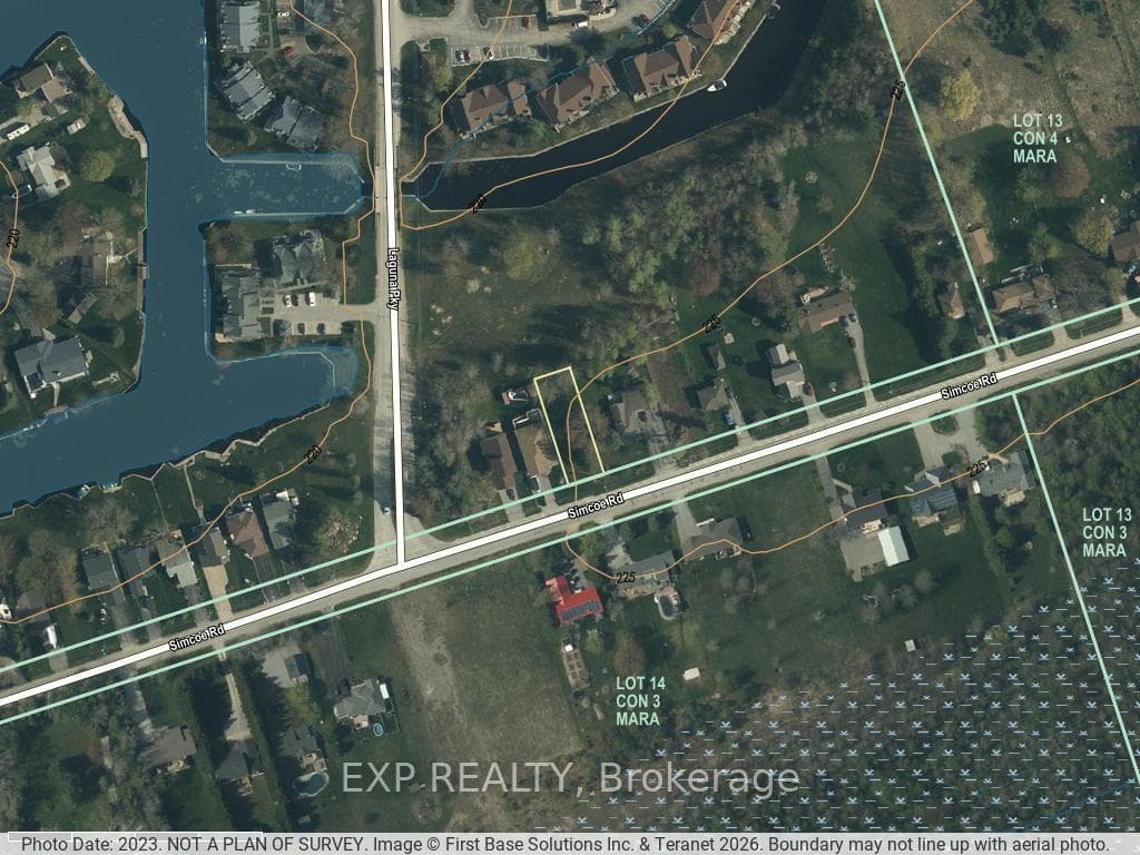 View from above (lot lines approximate).