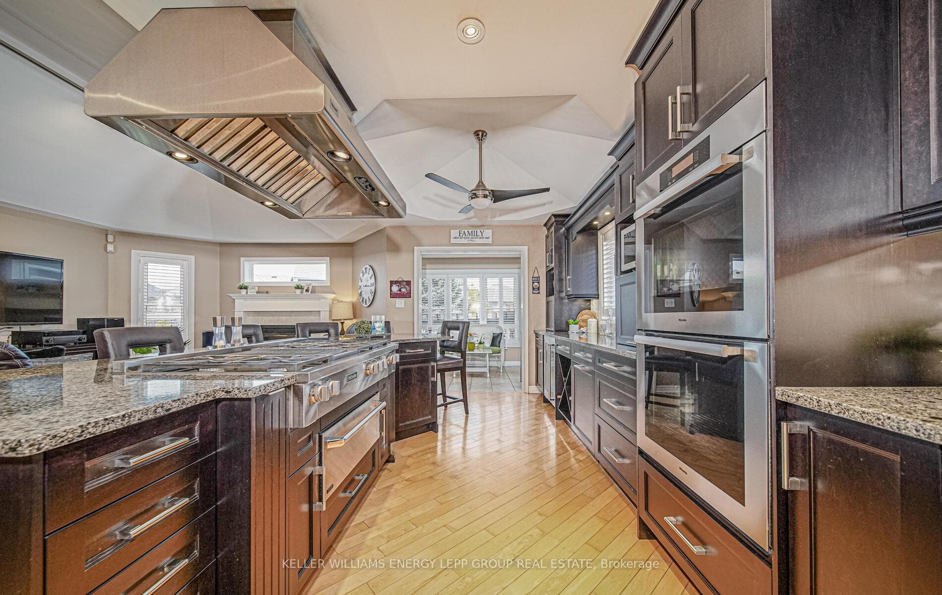 220 Shipway Avenue photo 12