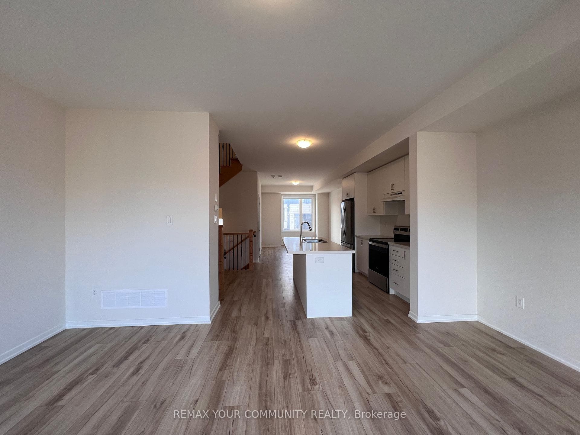 137 Rattenbury Road photo 17