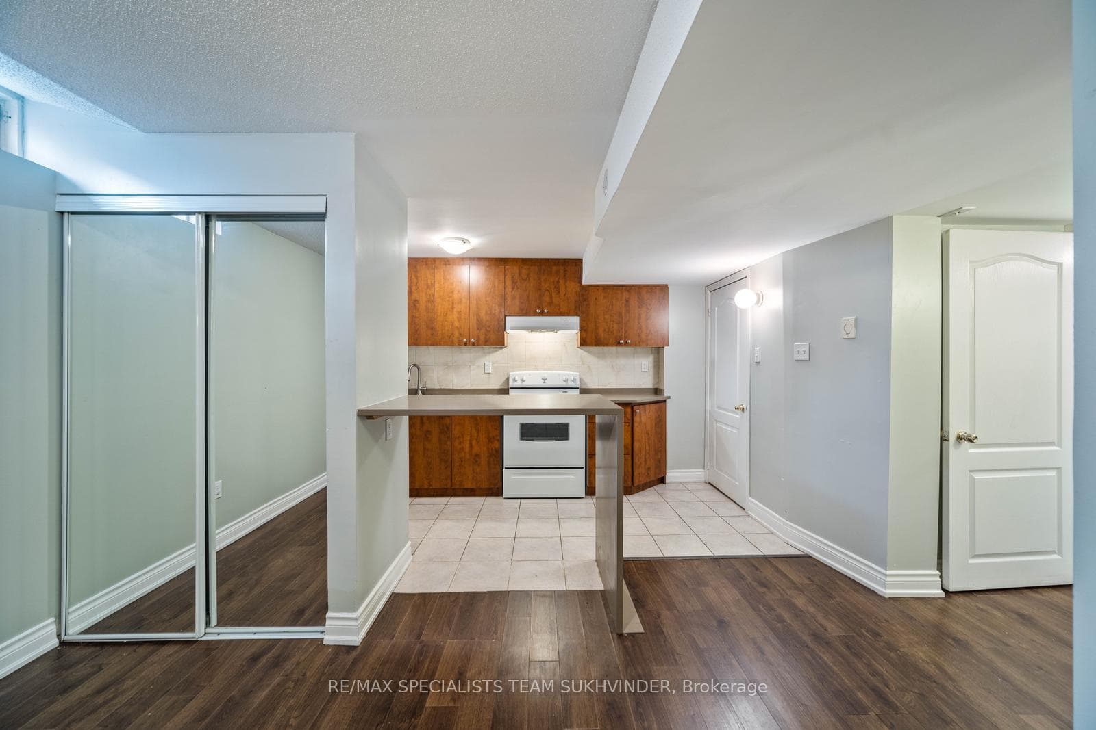 32 Sedgeway Heights photo 32