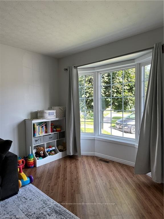 20 SOUTHVALE Road Unit 5 photo 4