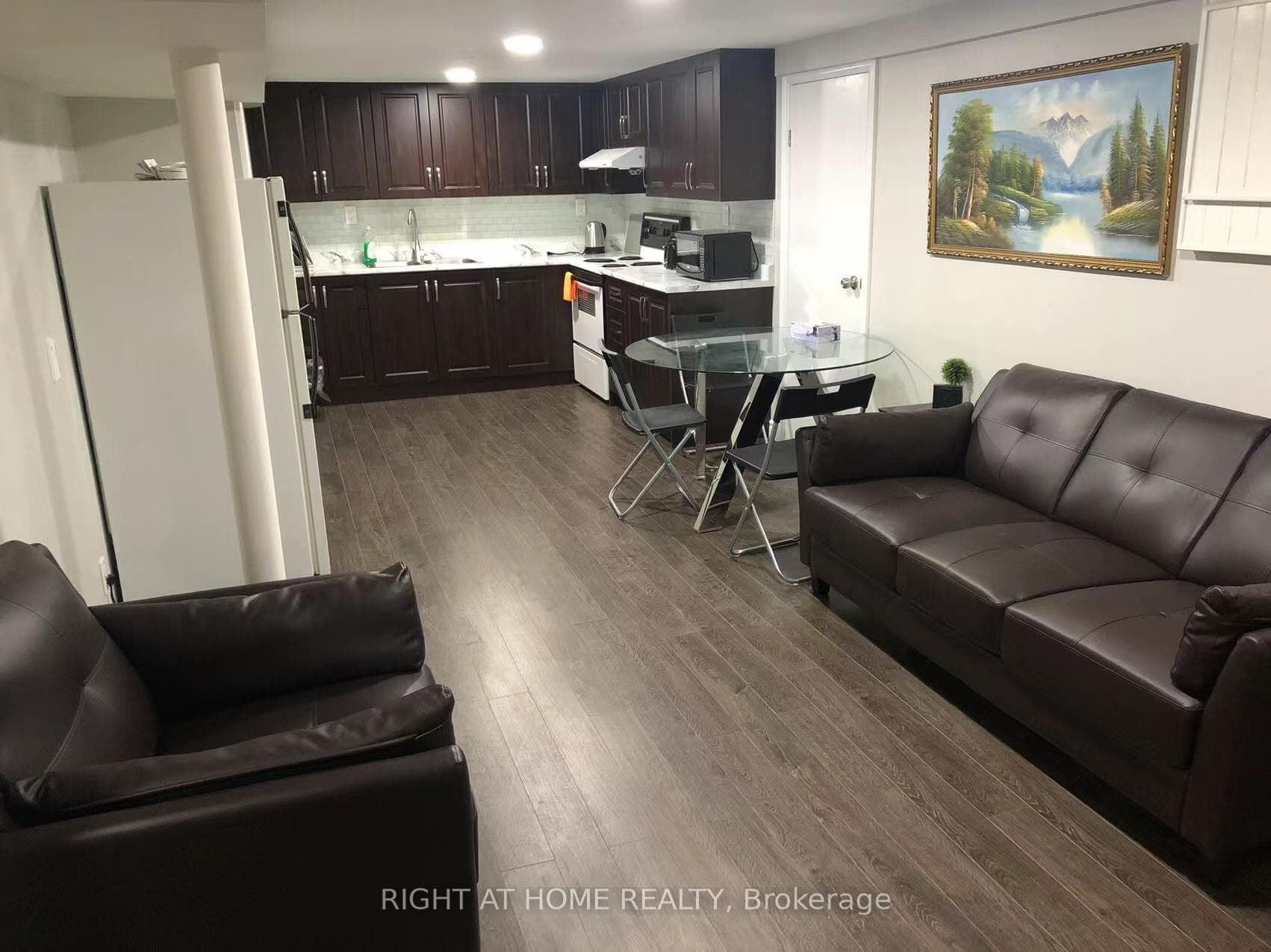 11 Galsworthy Drive photo 2