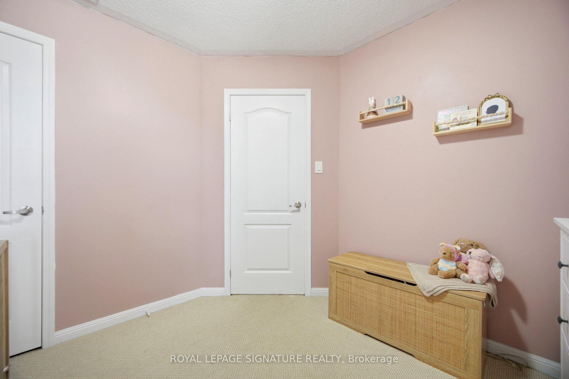 6020 Derry Road Unit 22 photo 36