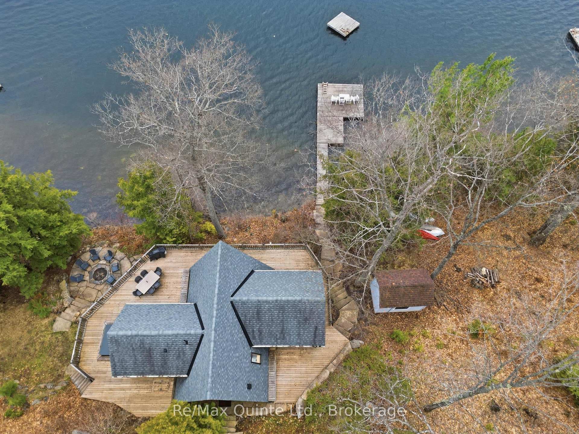 203 Faradale Drive photo 24