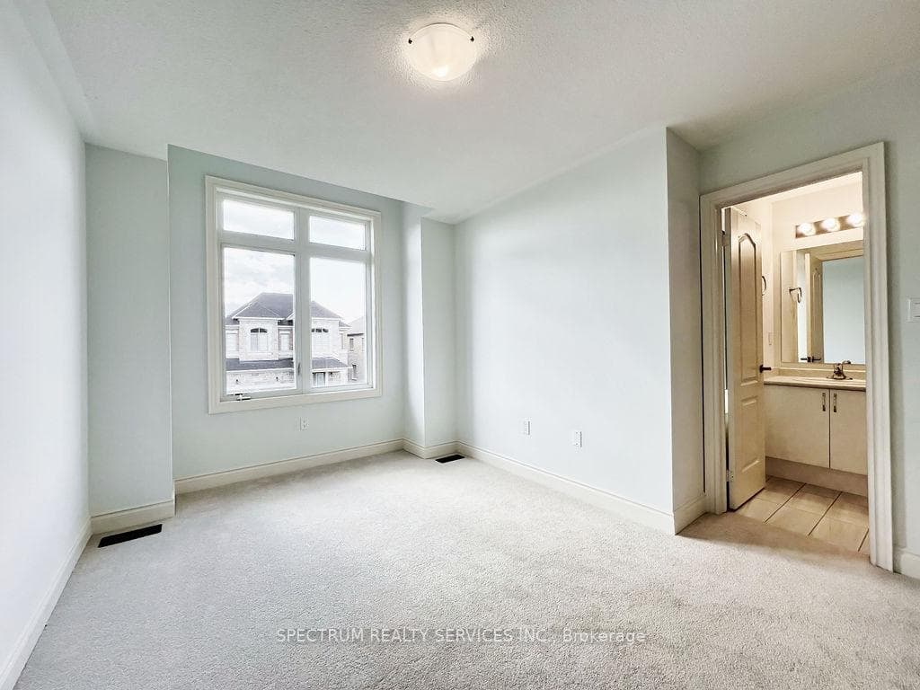 254 Wesmina Avenue photo 23