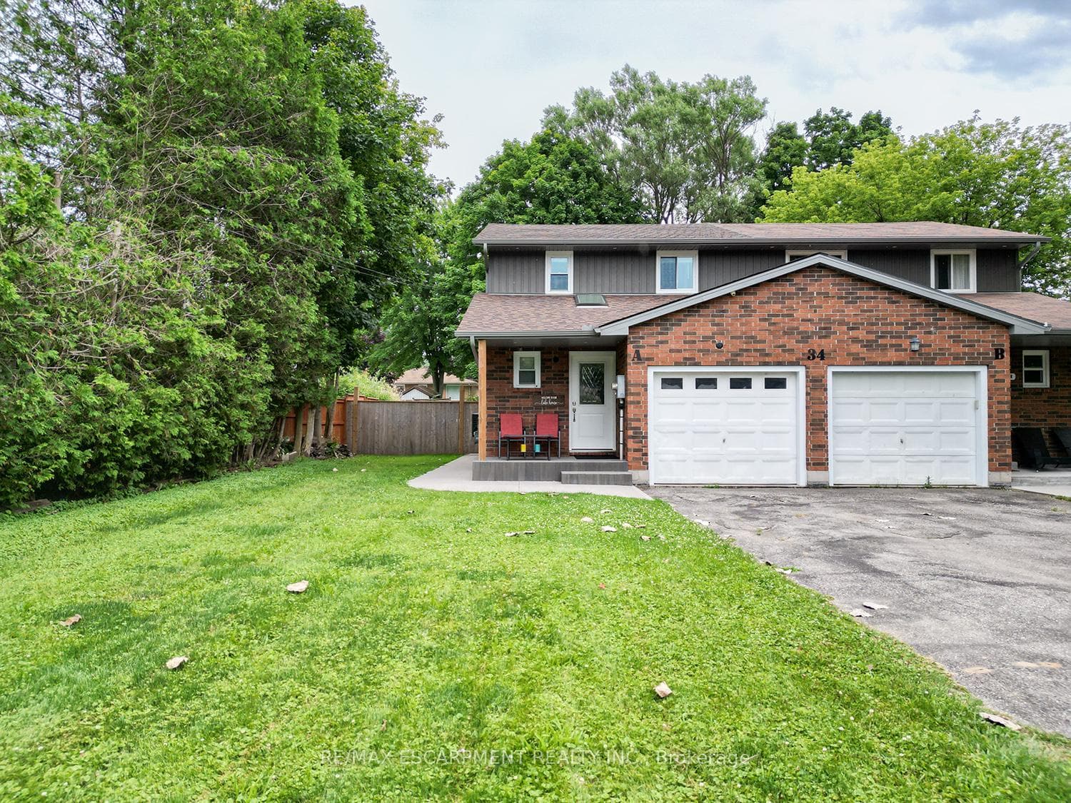34 Strachan Street Unit A photo 1
