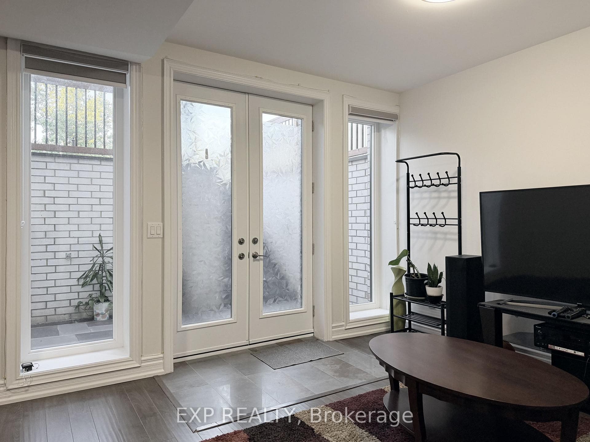 1606 Sandhurst Crescent Unit Lower photo 31