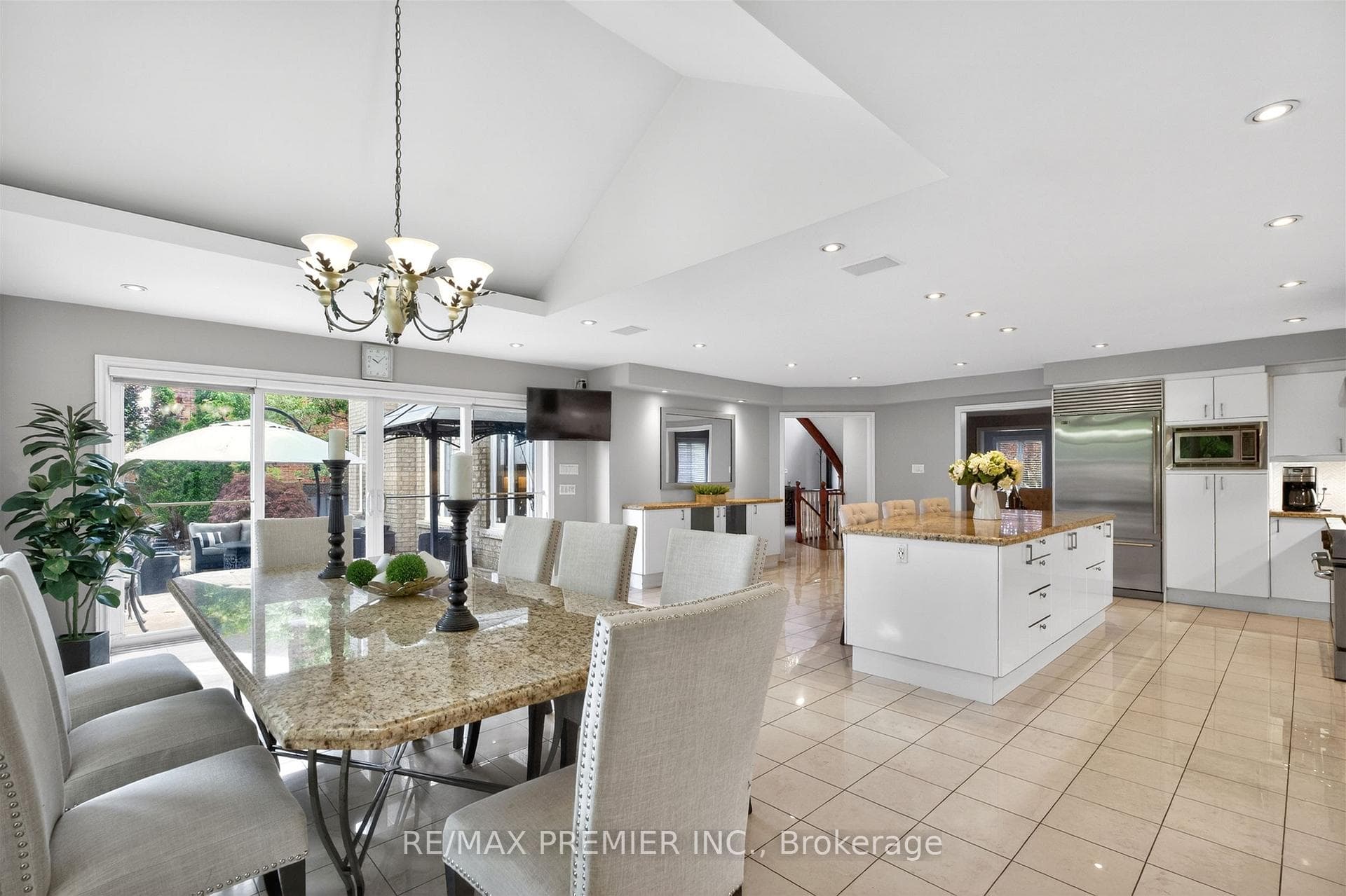 298 Castlehill Road photo 11