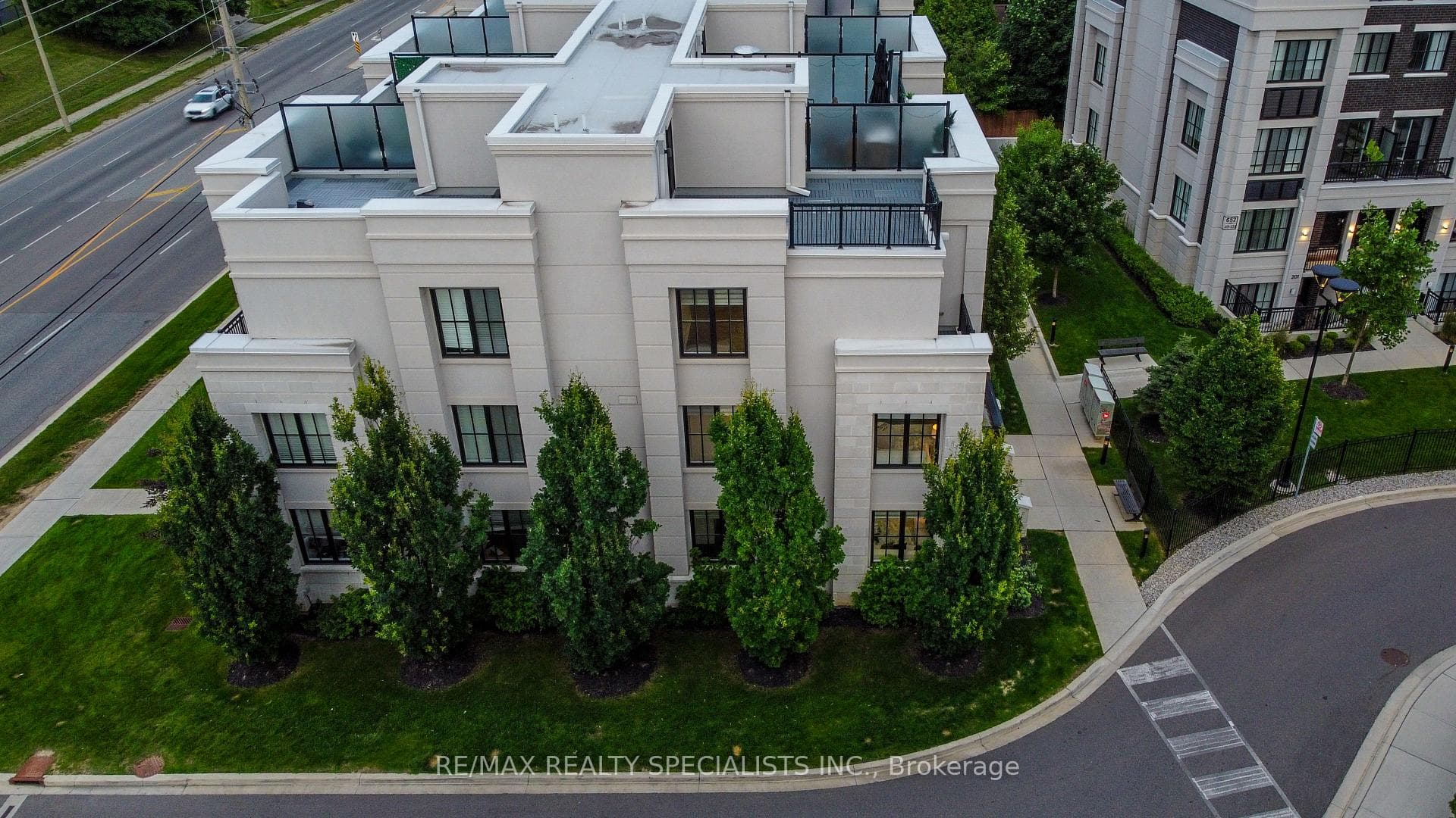 1180 Cawthra Road Unit 107 photo 30
