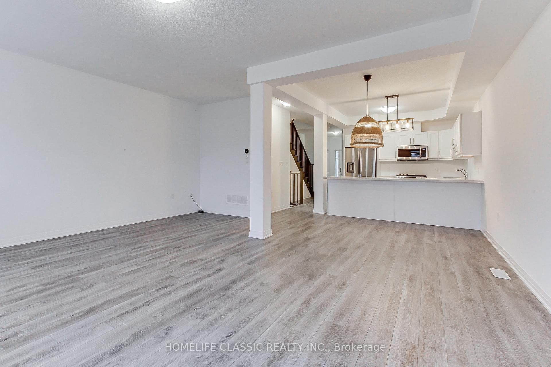 14 Laguna Village Crescent Unit 14 photo 7