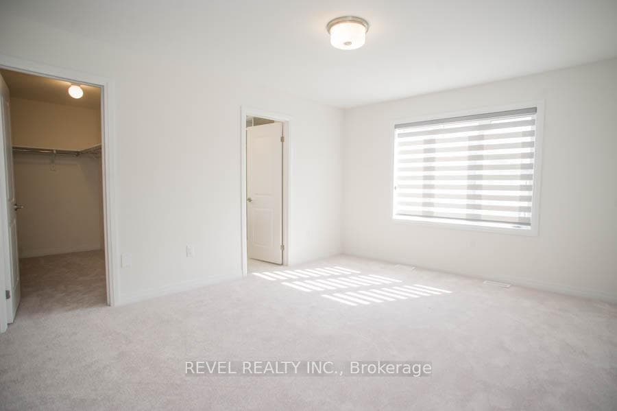 26 Wakeling Drive photo 13