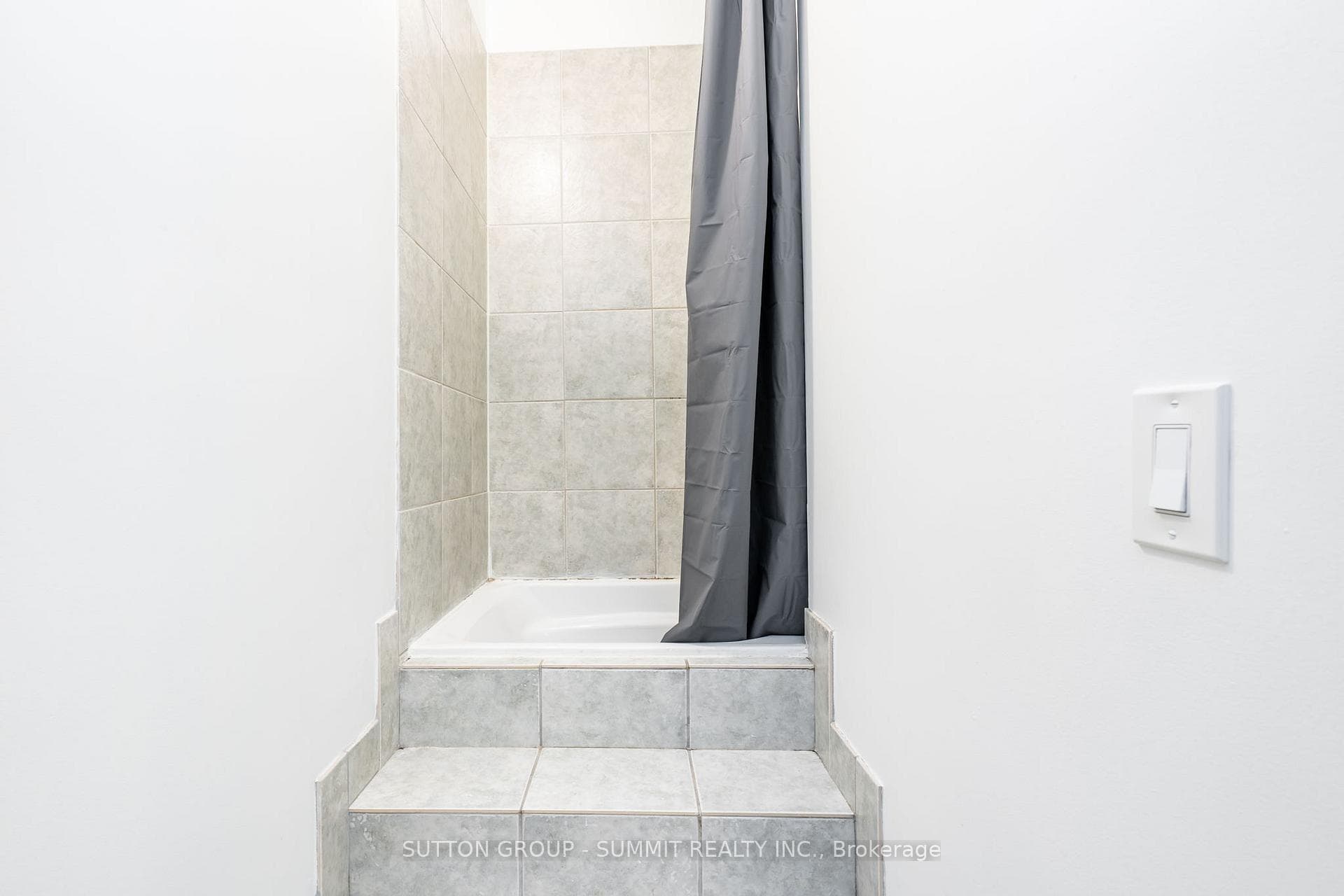 155 Dalhousie Street Unit 938 photo 17