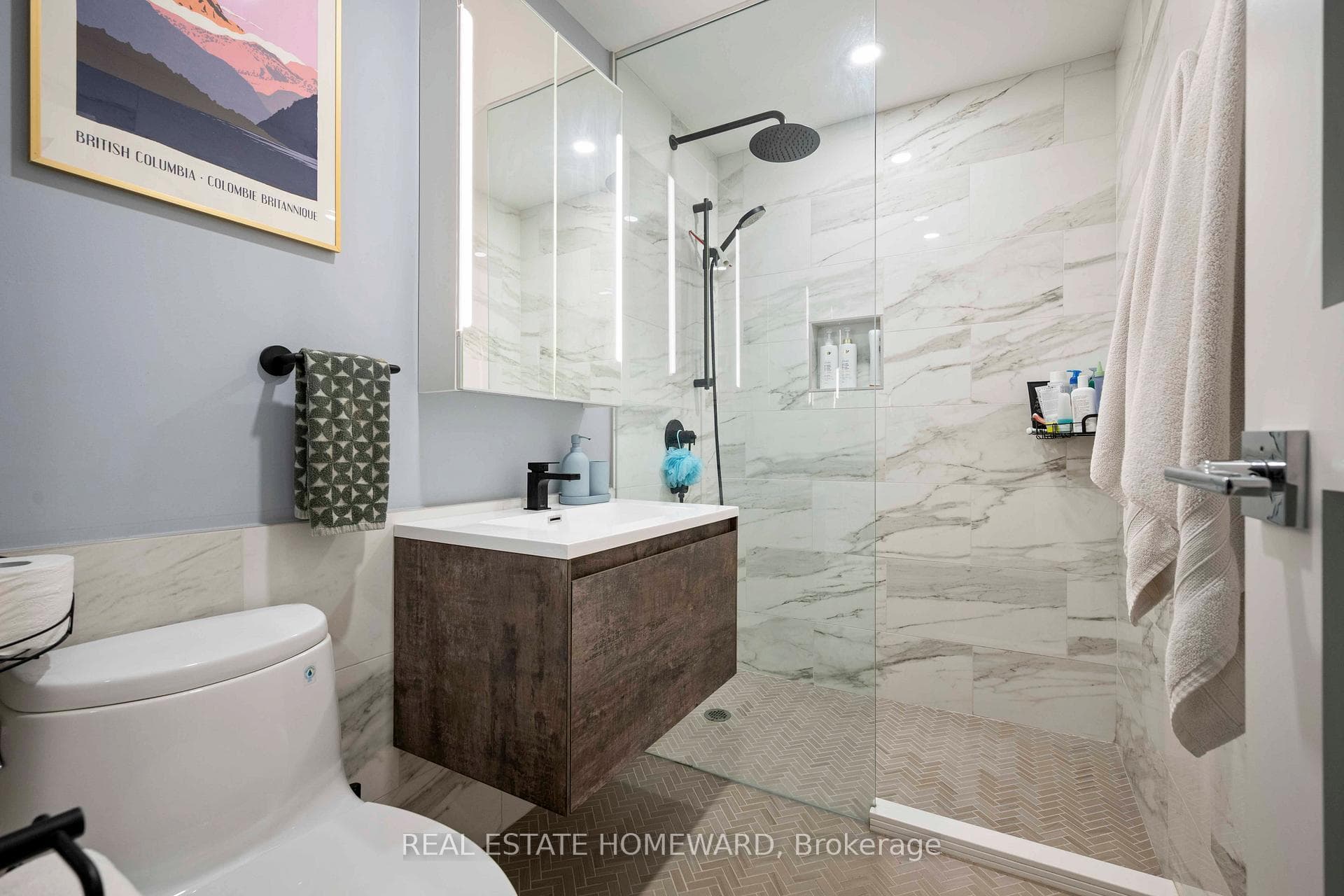 51 Harcourt Avenue photo 42