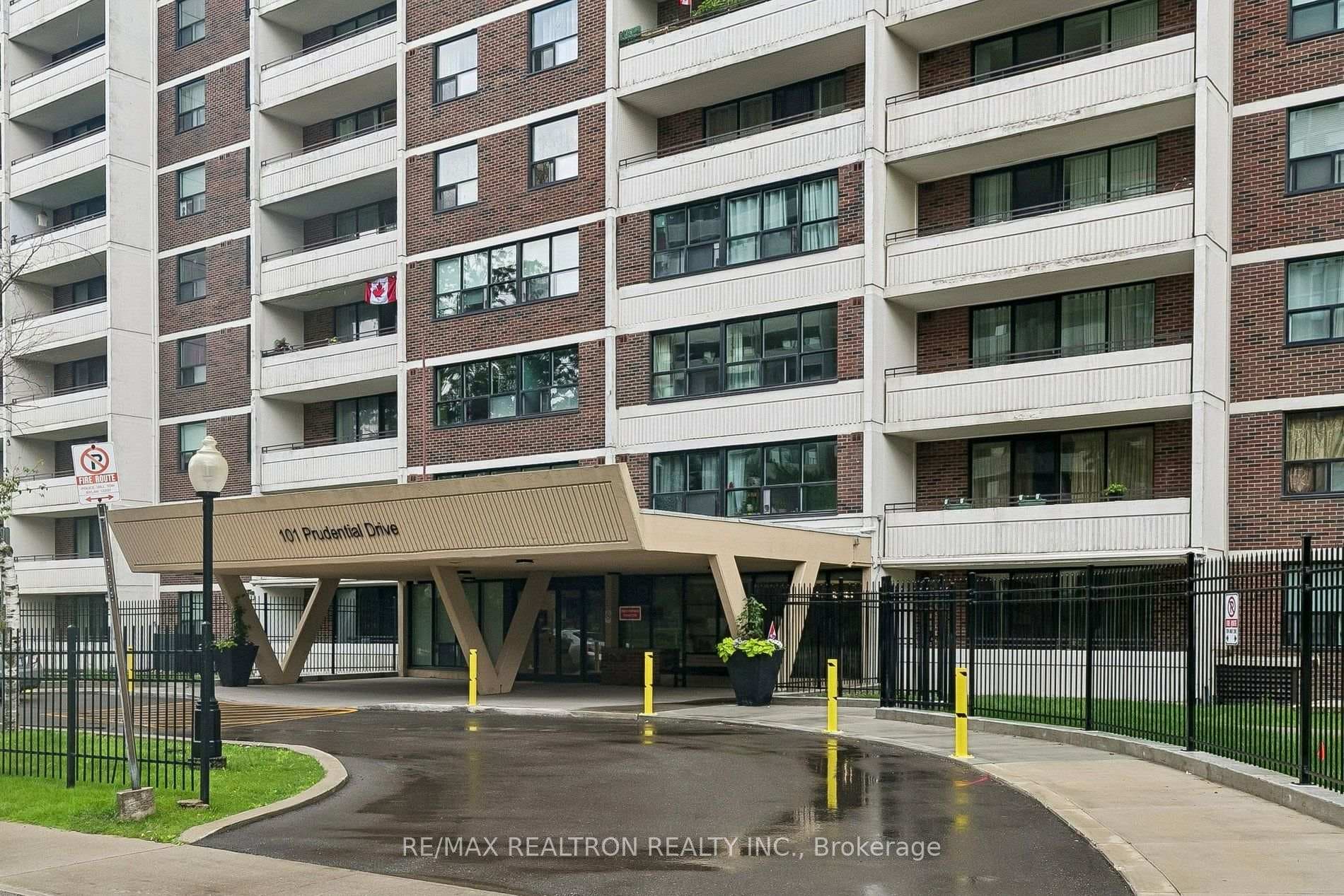101 Prudential Drive Unit 205 photo 3