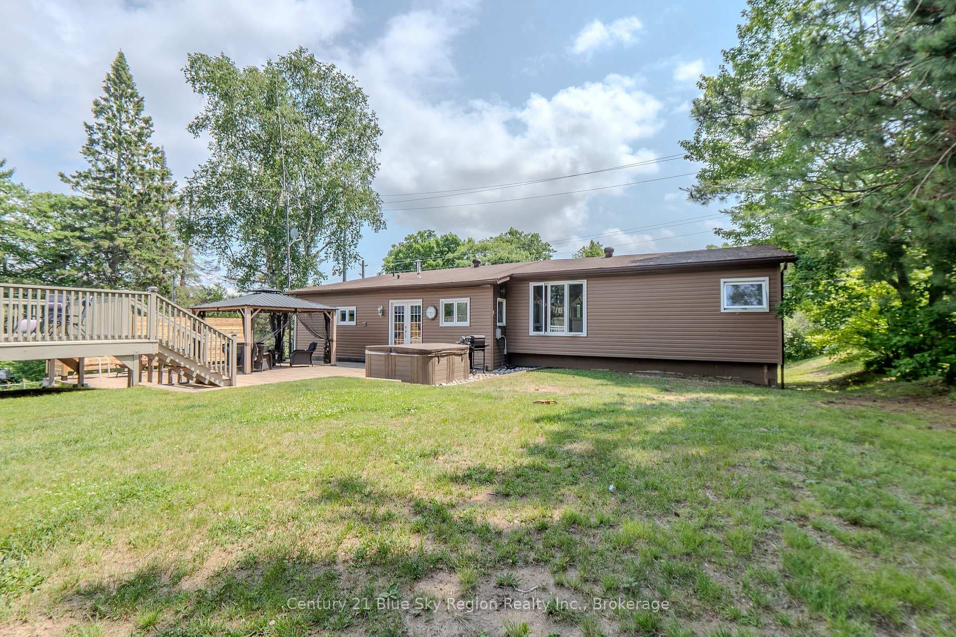 278 Tower Drive photo 40