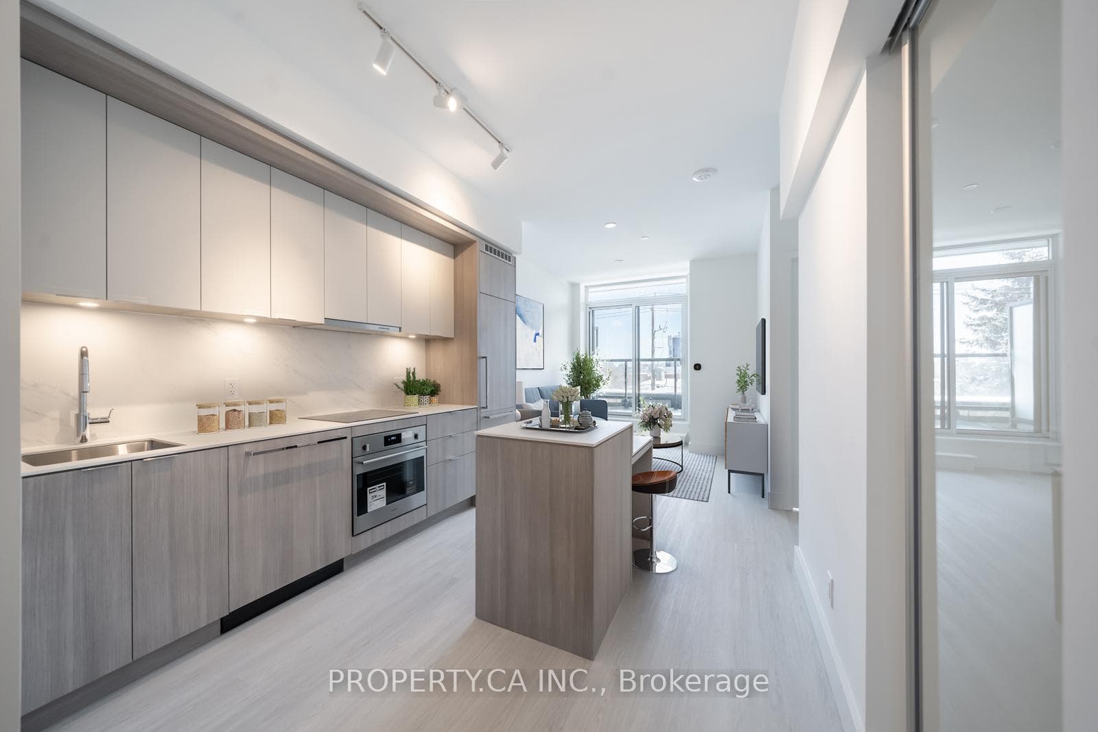 625 Sheppard Avenue Unit 220 photo 2