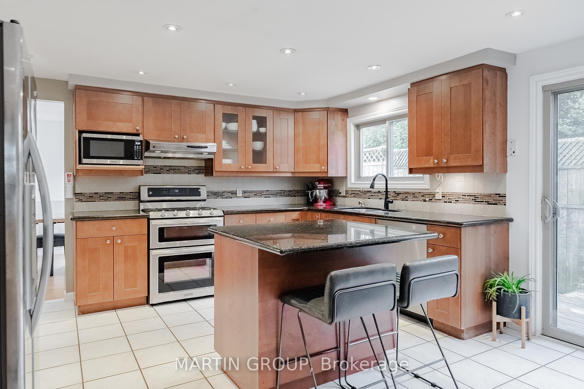 72 McElderry Road photo 16