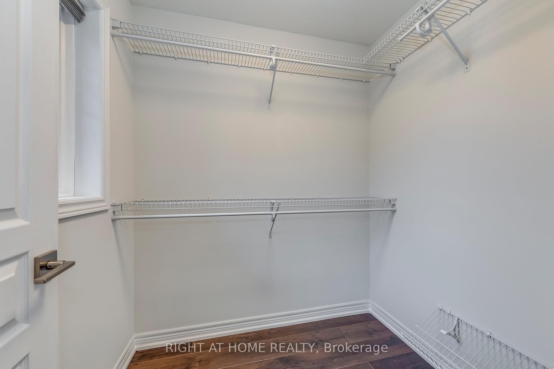20 Farley Lane photo 21